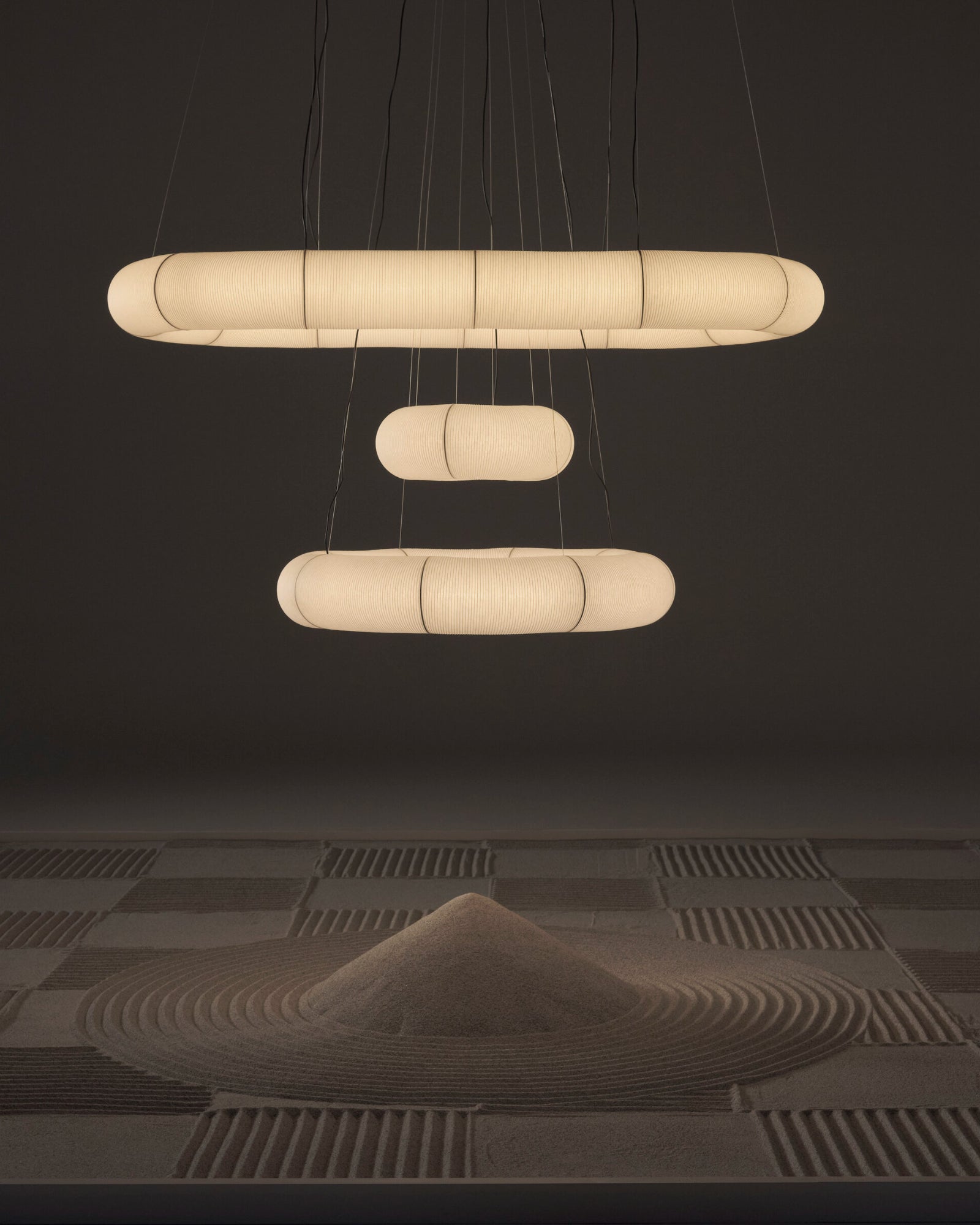 Tekiò Oval Pendant Light
