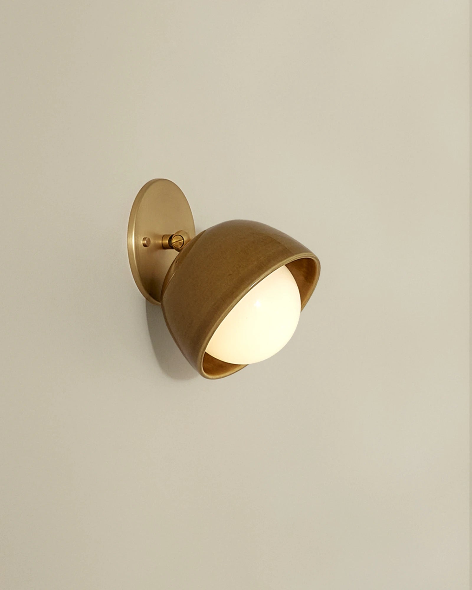 Terra 0 Wall Light