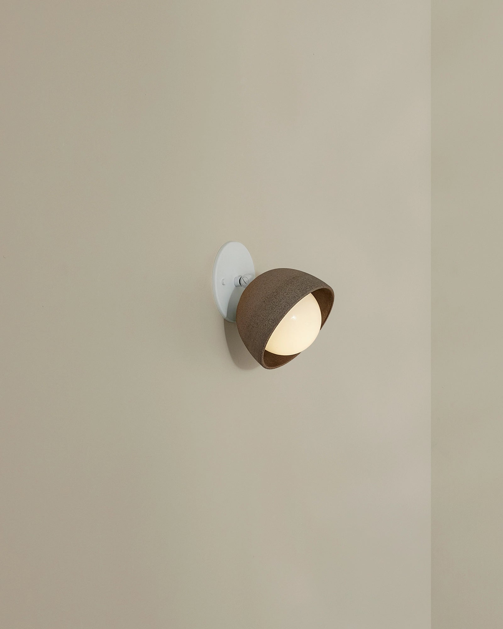 Terra 0 Wall Light