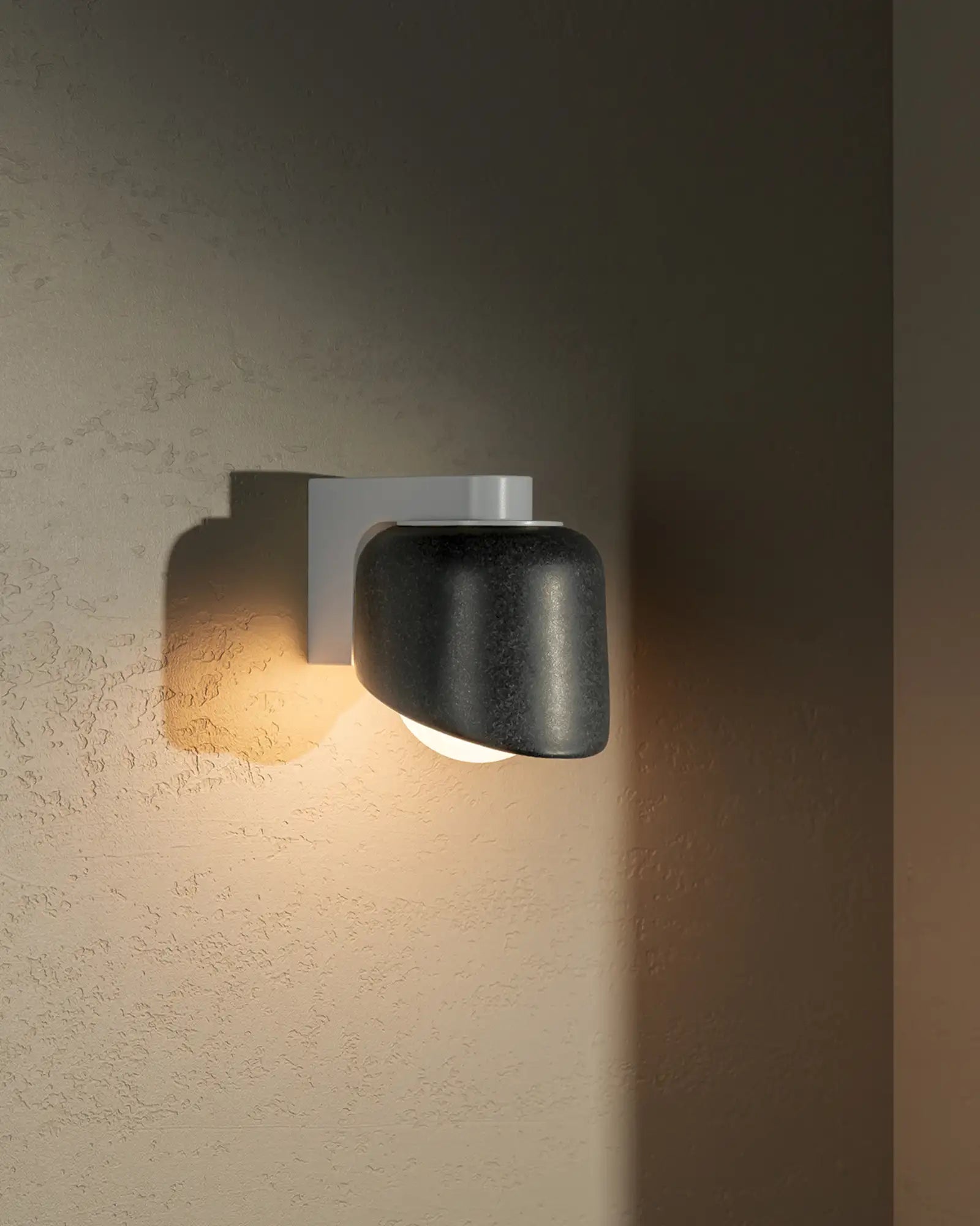 Terra 0.5 Wall Light