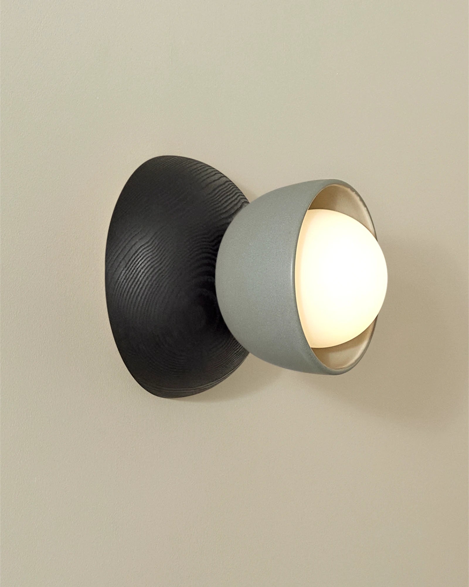 Terra 00 Wall Light