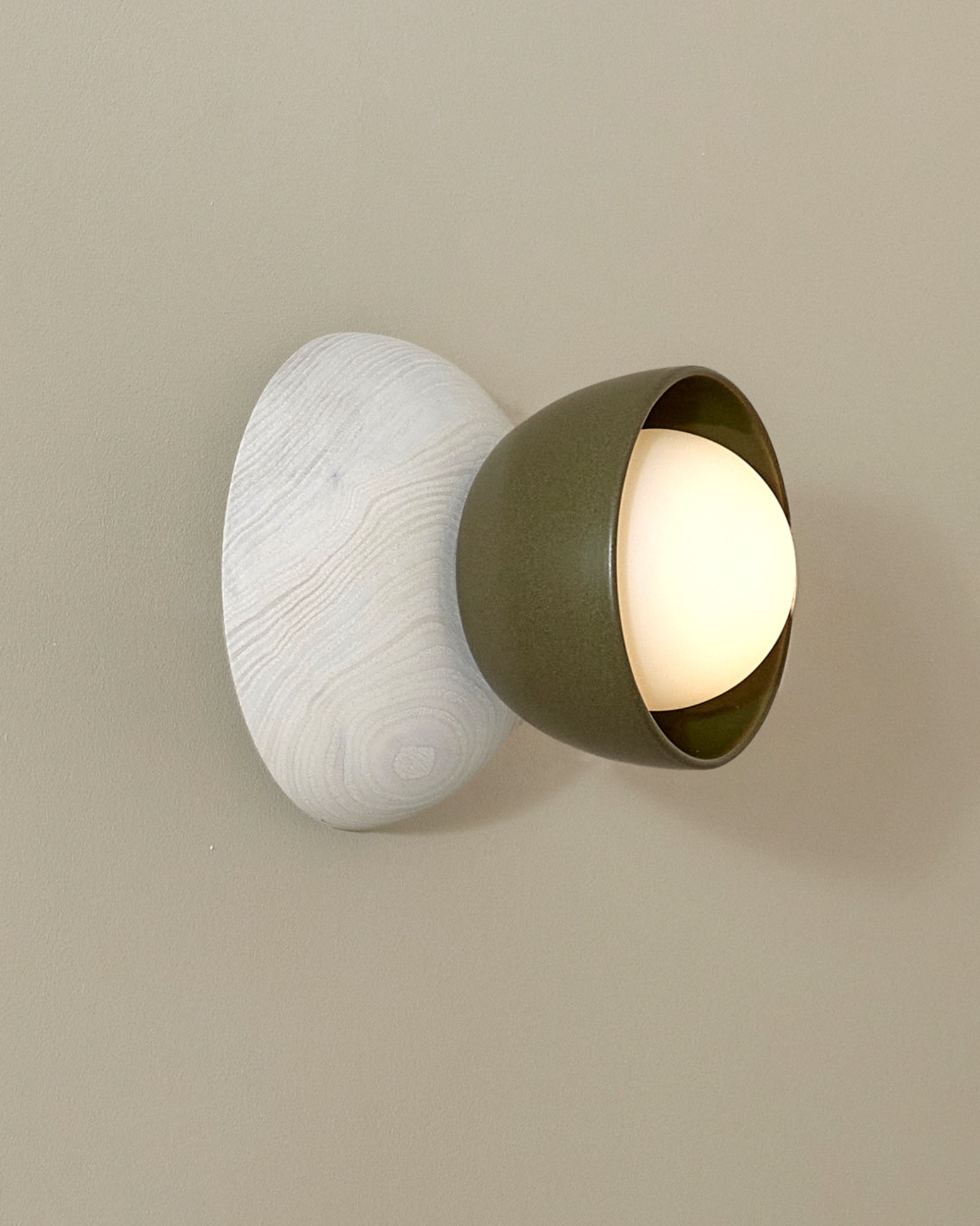 Terra 00 Wall Light