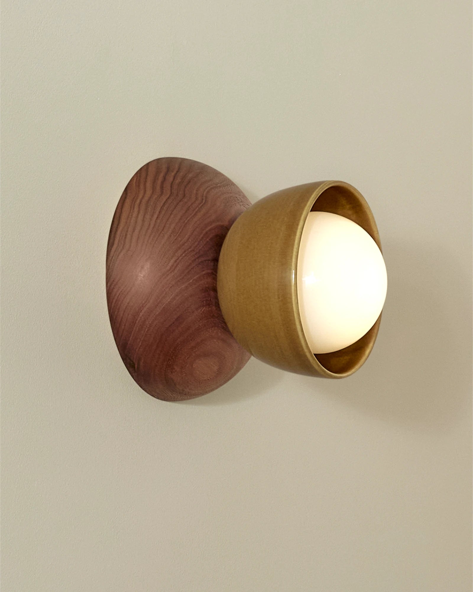 Terra 00 Wall Light