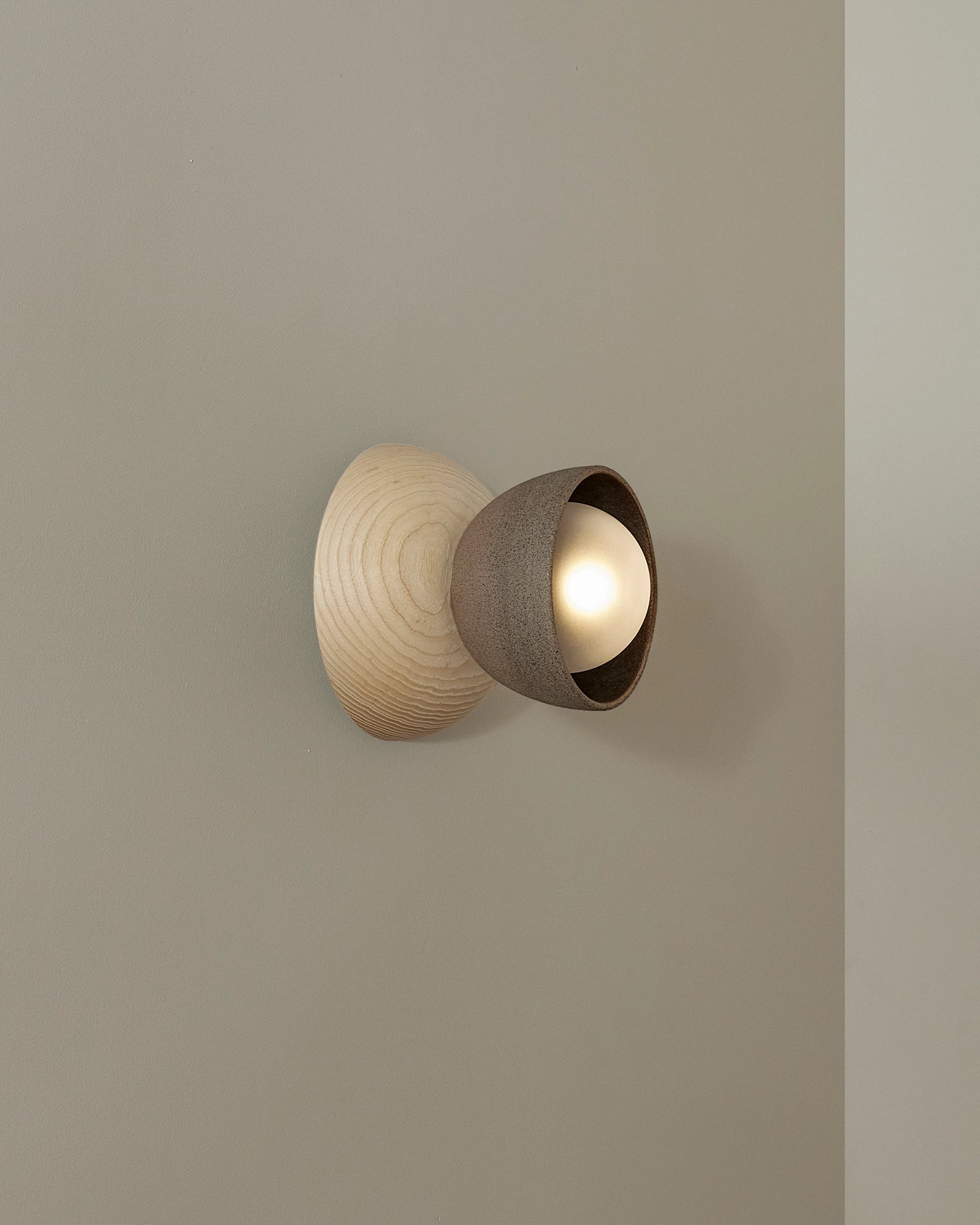 Terra 00 Wall Light