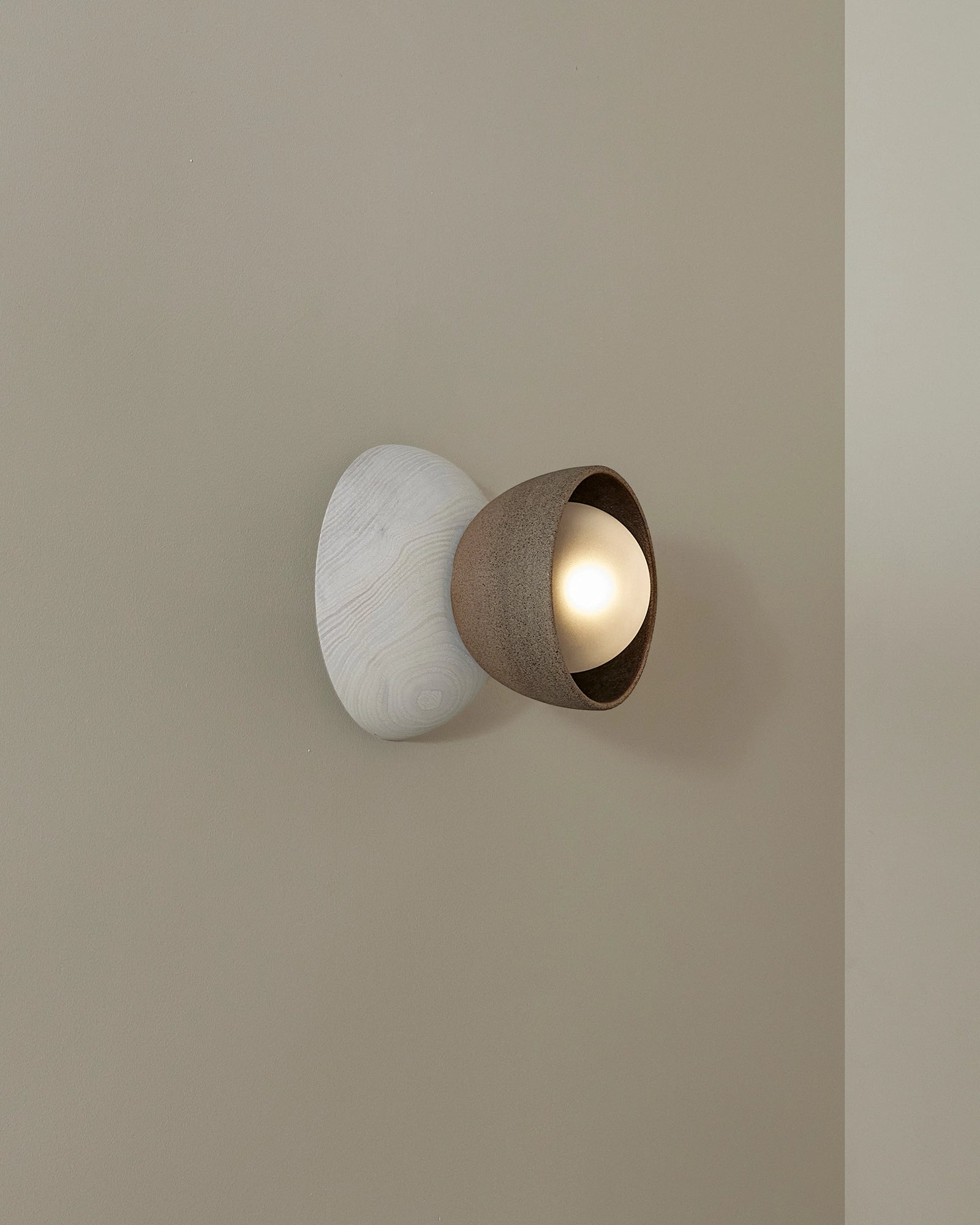 Terra 00 Wall Light
