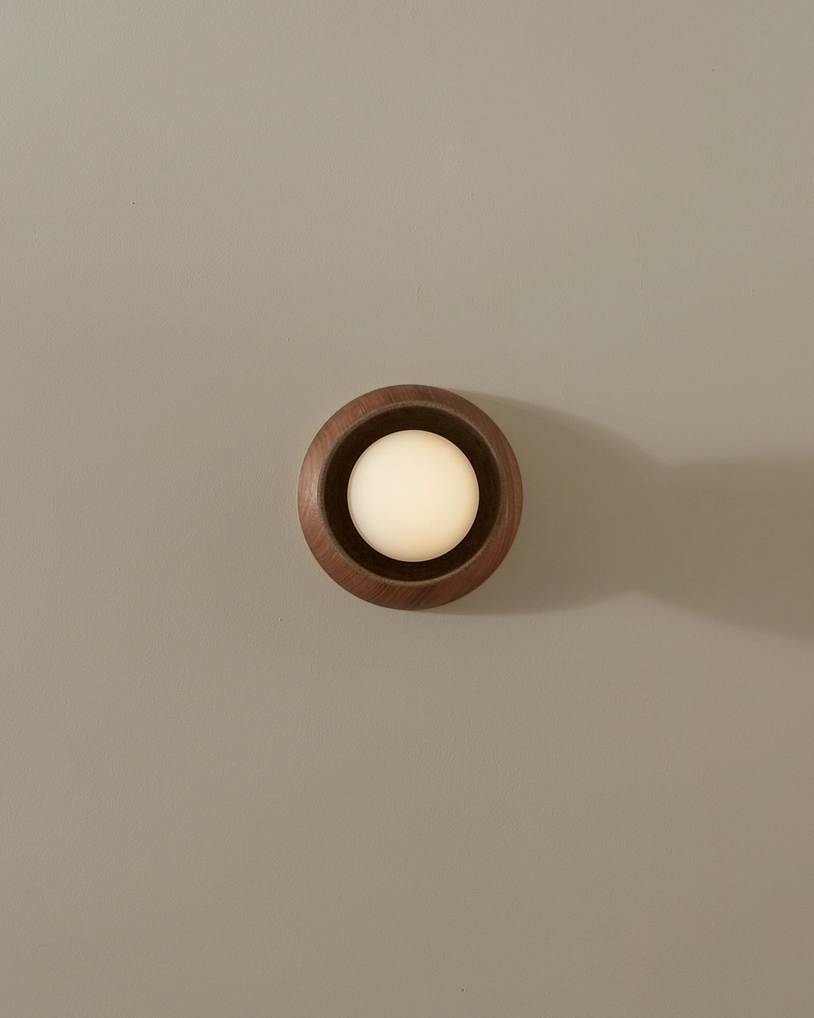 Terra 00 Wall Light