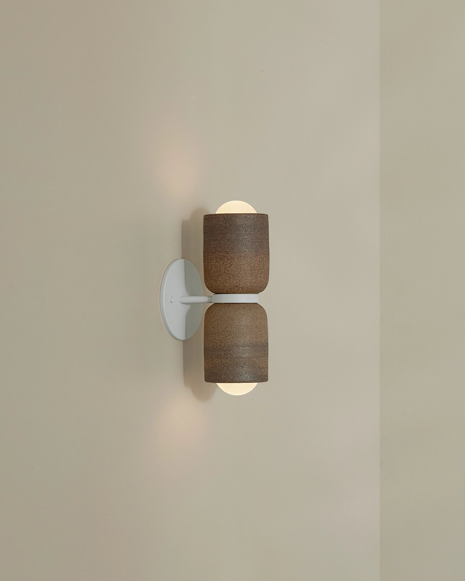 Terra 2 Wall Light