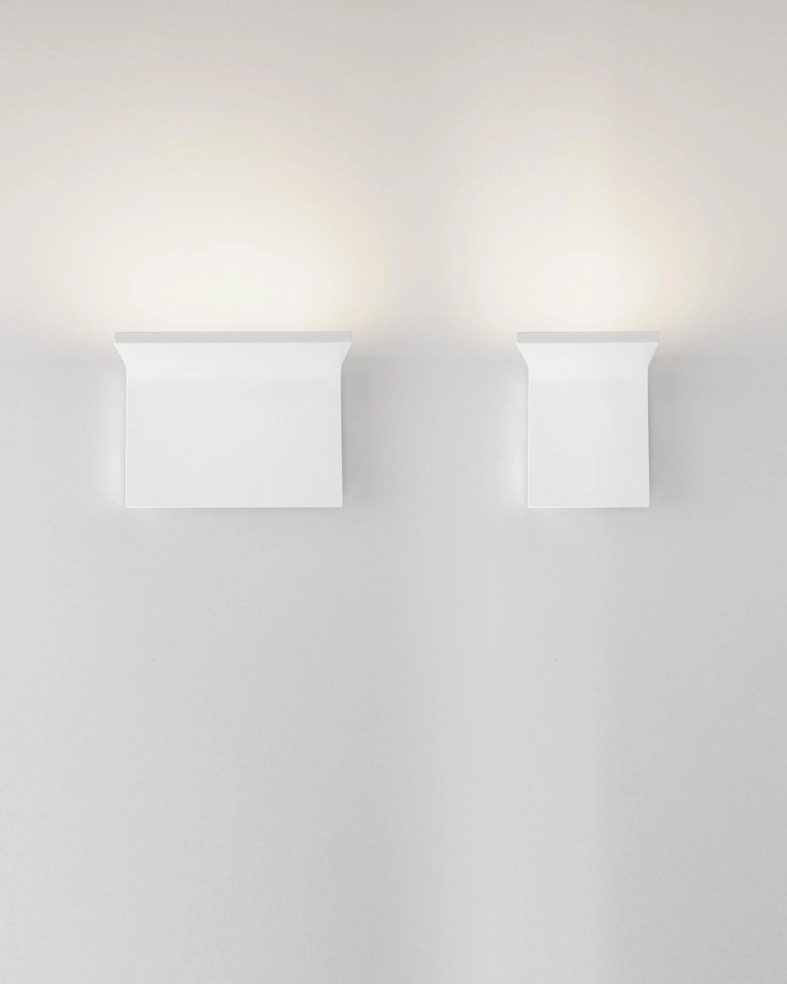 Turn Up Wall Light