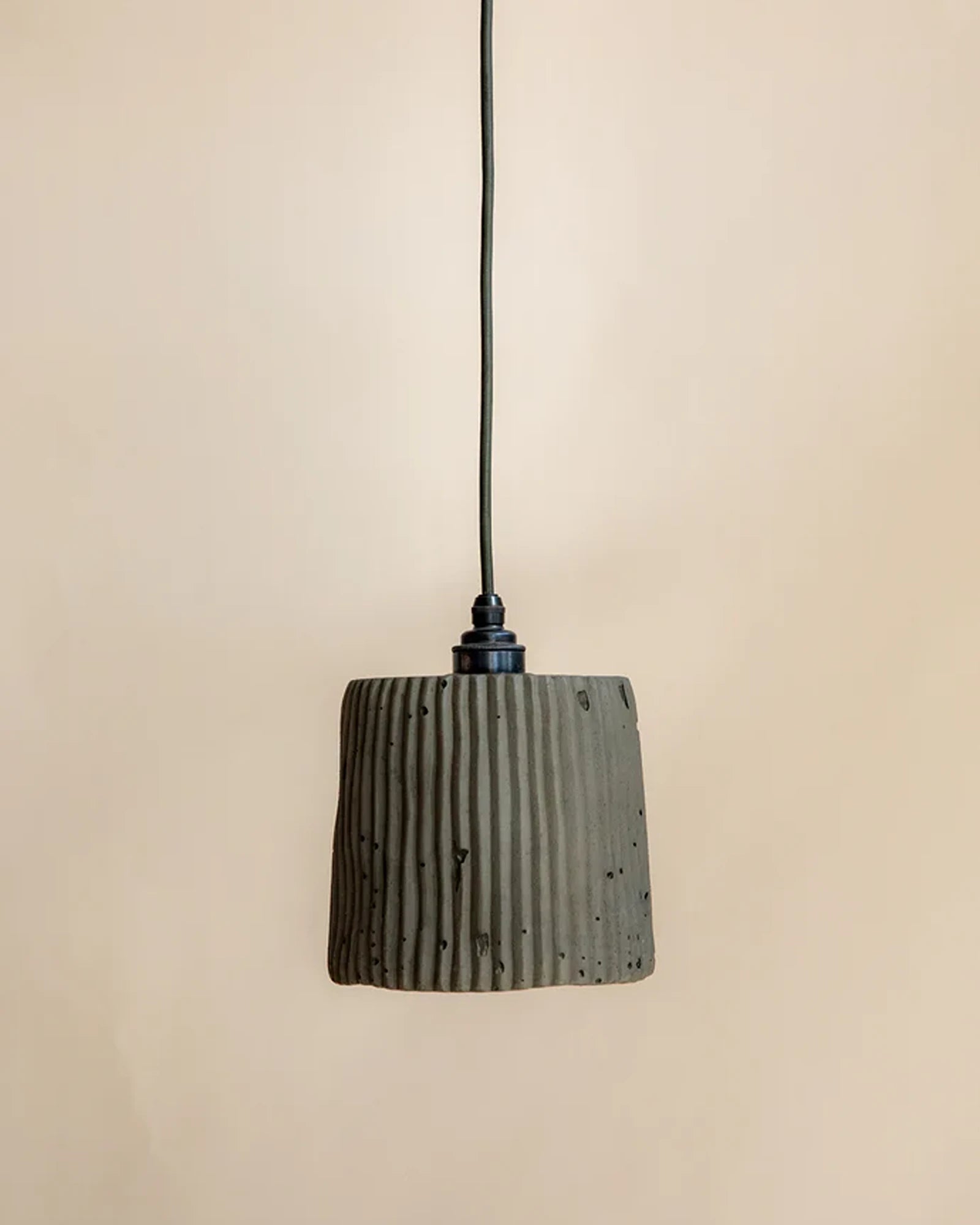 Wavy Pendant Light