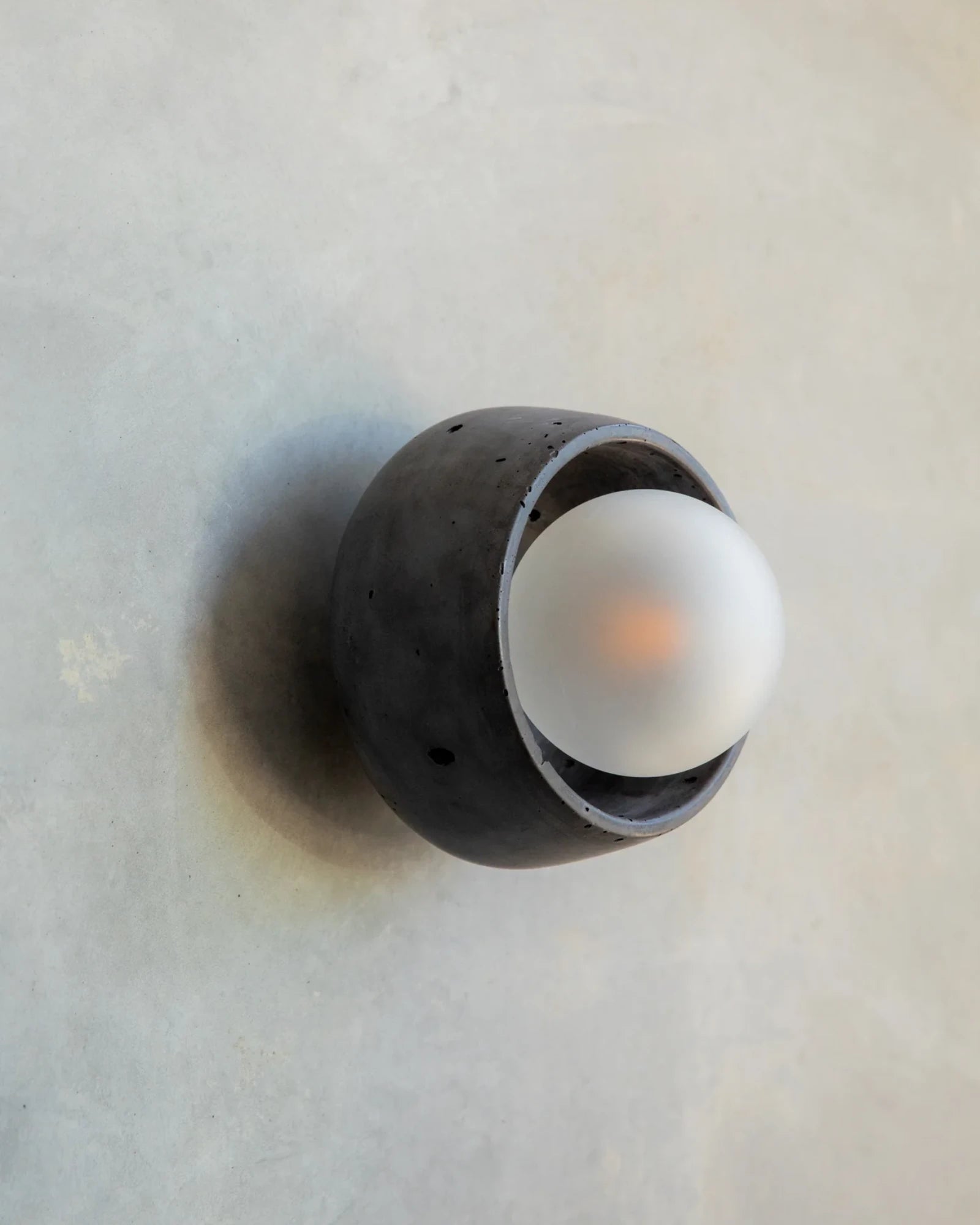 Wirru Wall Light