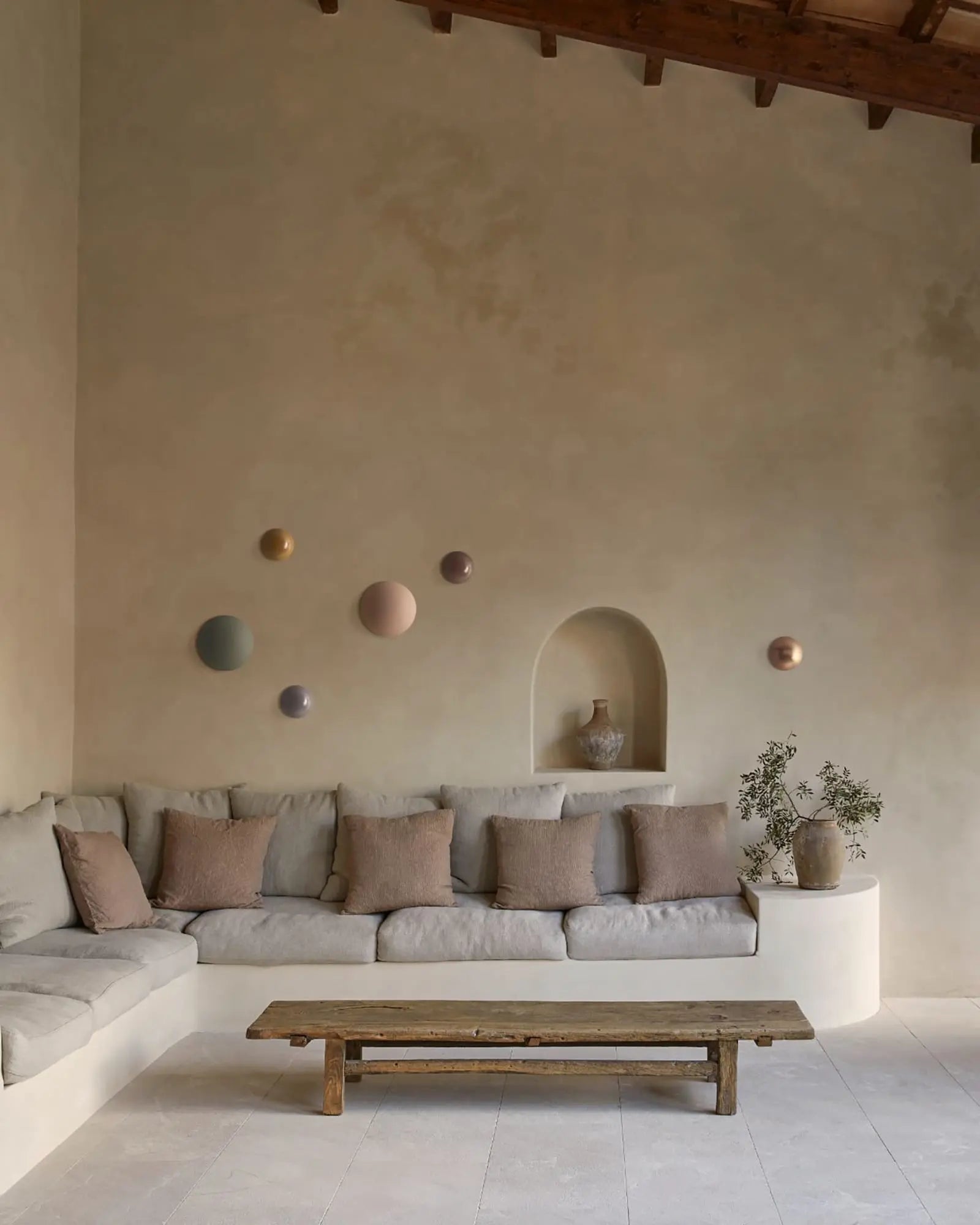 Altun Wall Light