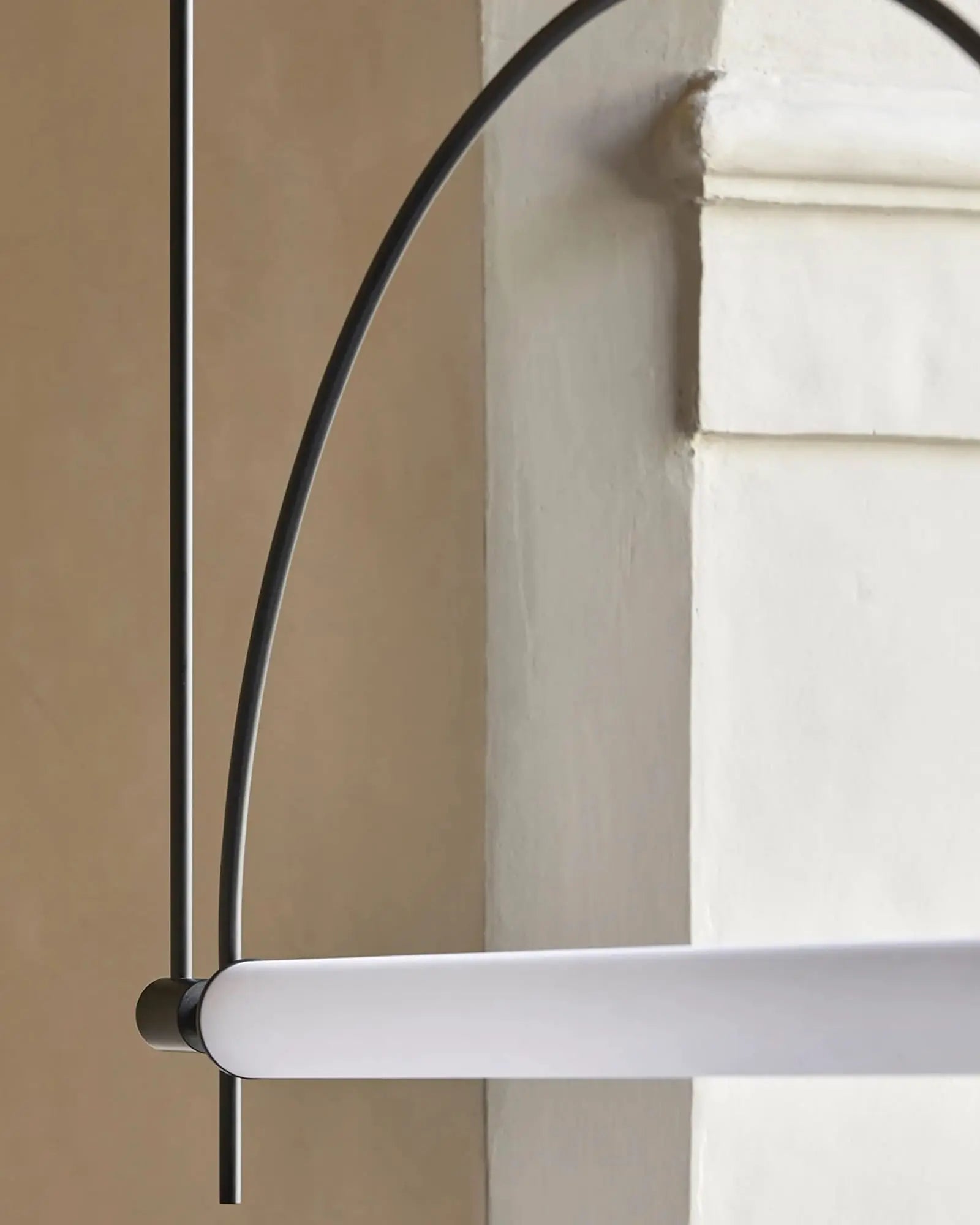 arc black pendant light detail