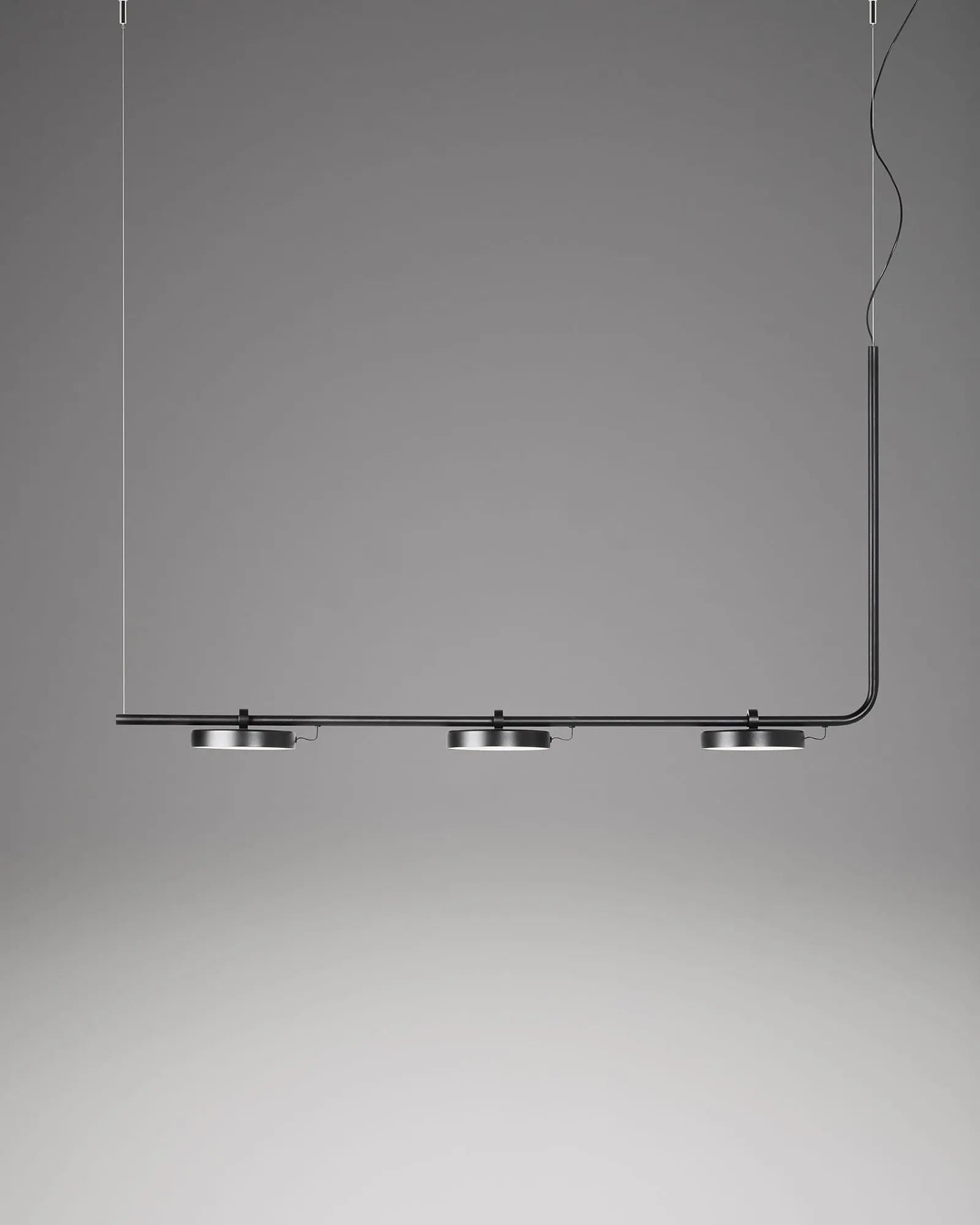 Aro Linear pendant light product photo
