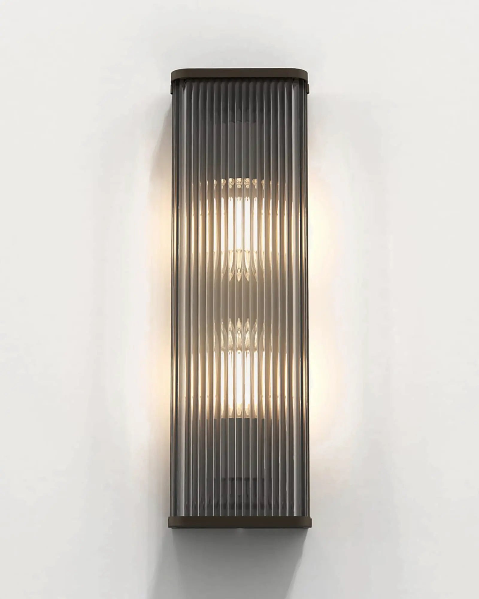 Avignon square wall light in large bronze