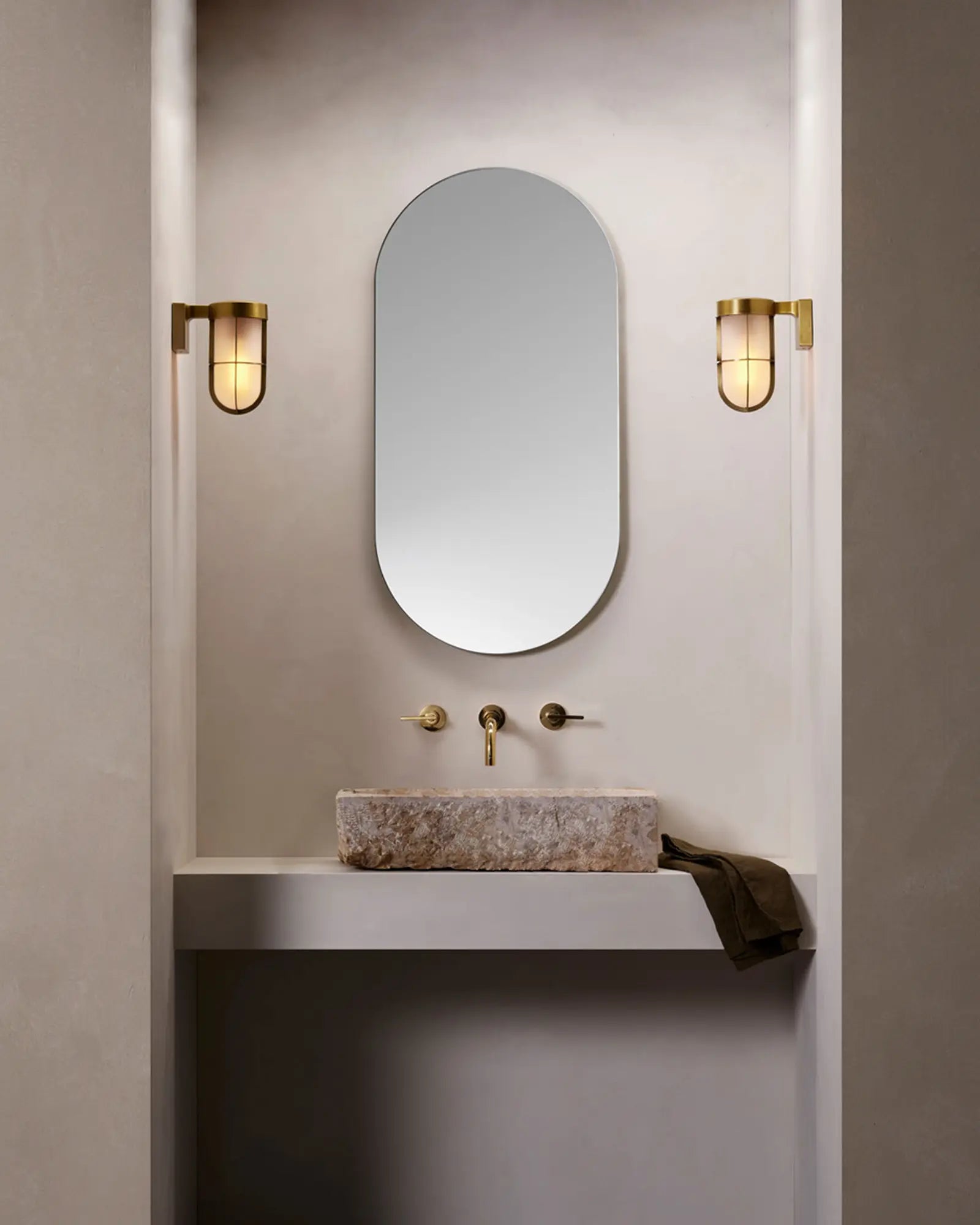 Cabin wall light