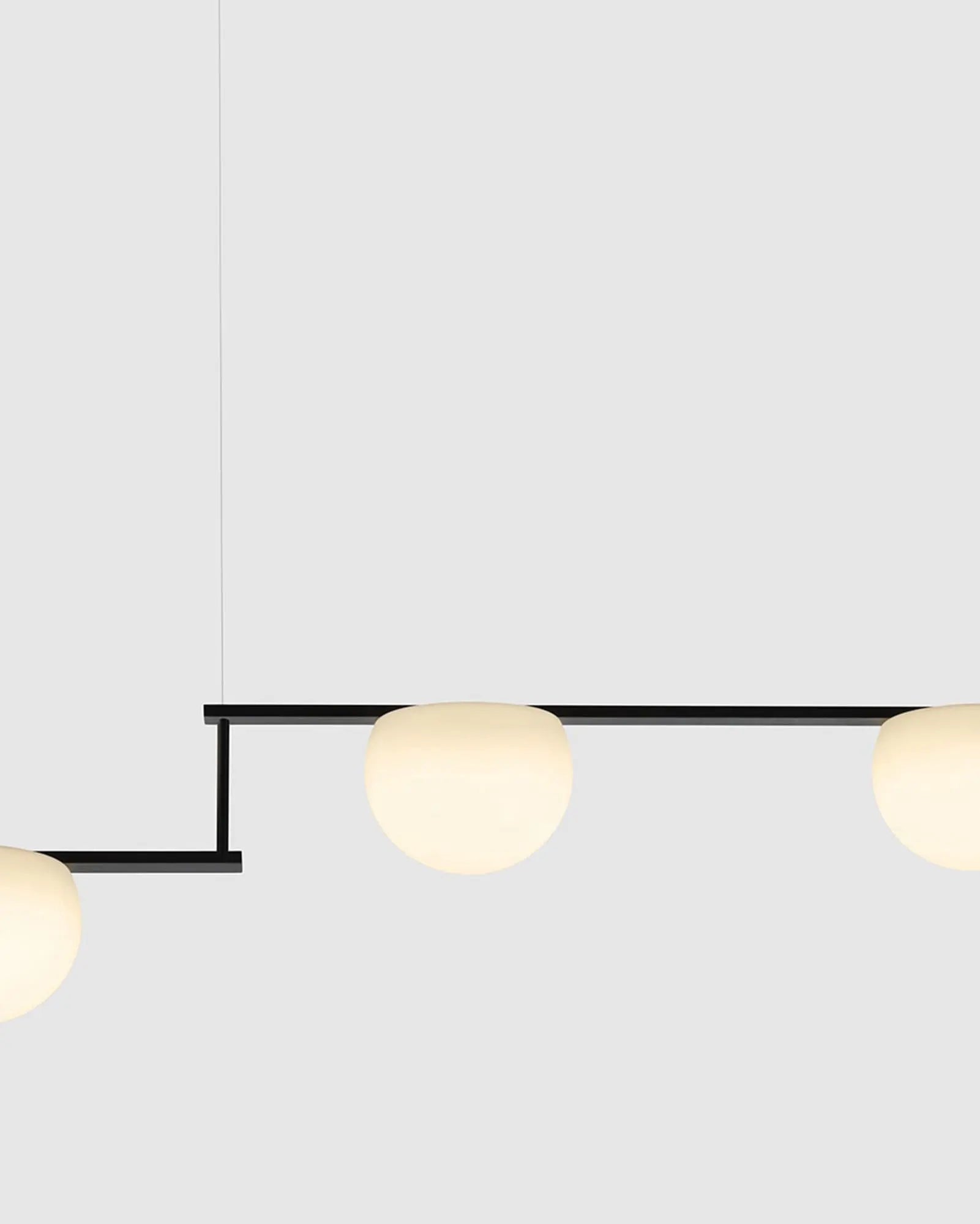 Circ Linear Pendant Light