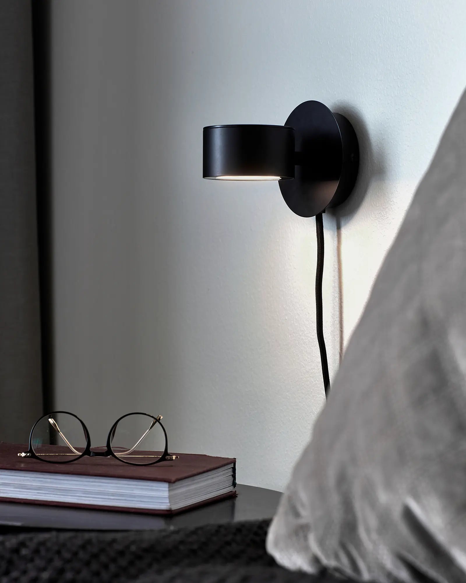 Clyde minimal Wall Light on the bed side