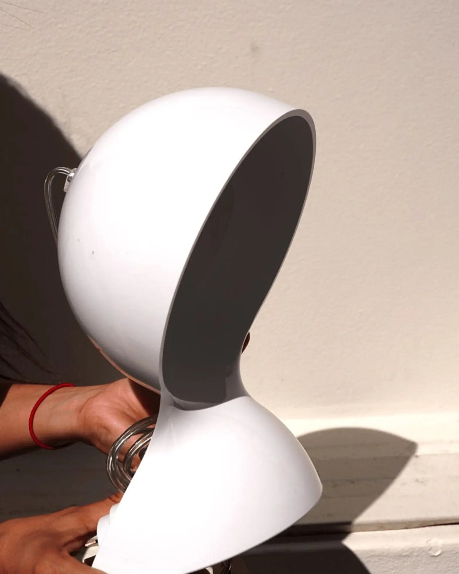 Dalu iconic Italian modern table lamp detail