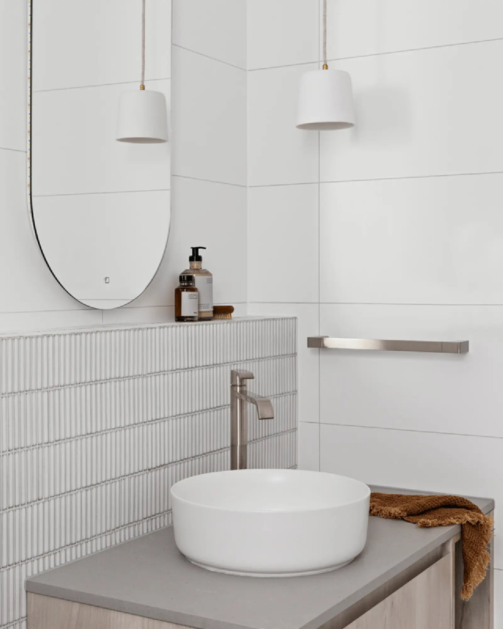 Dawn Pendant Light