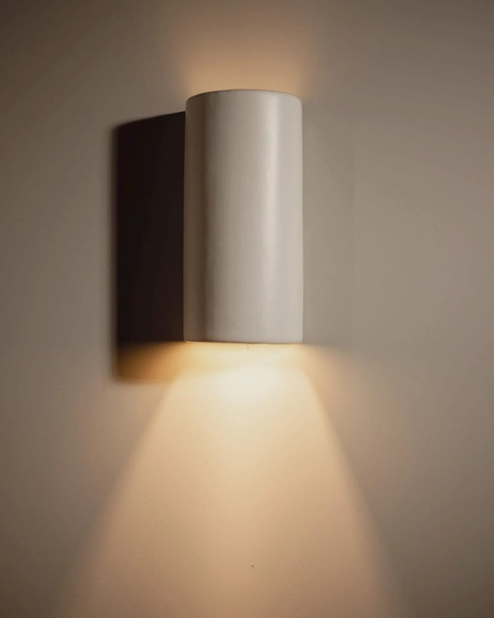 Down Ceramic indoor wall light tall on