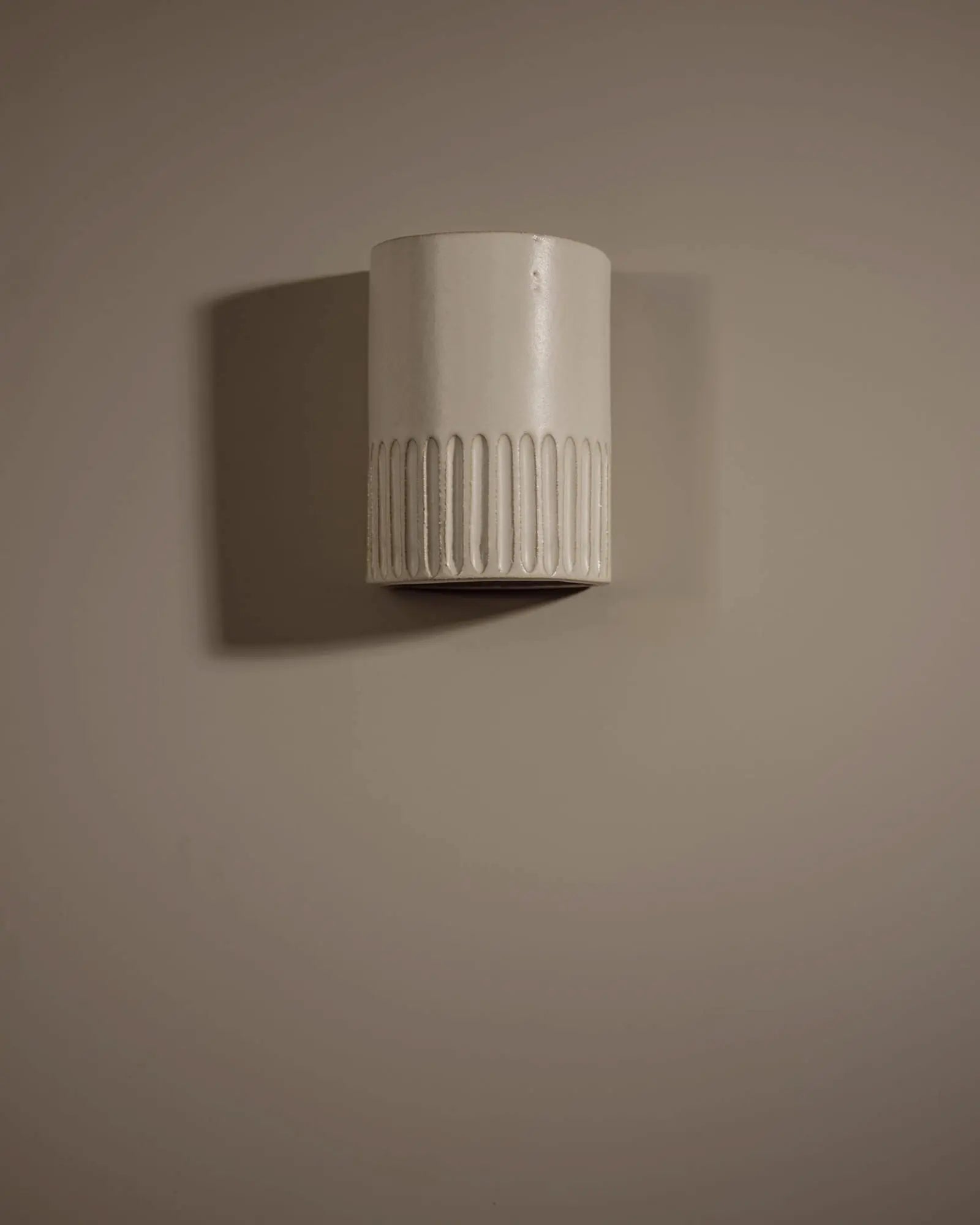 Day ceramic hand made wall light short