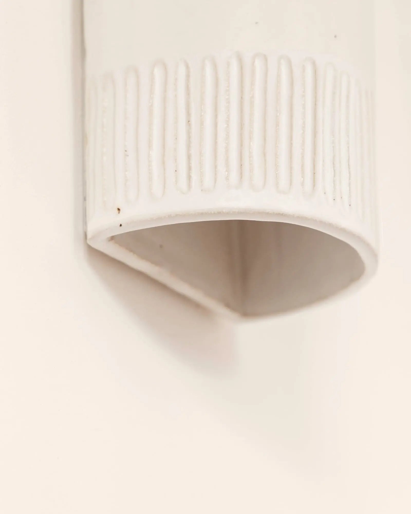 Day outdoor handmade ceramic wall light detail