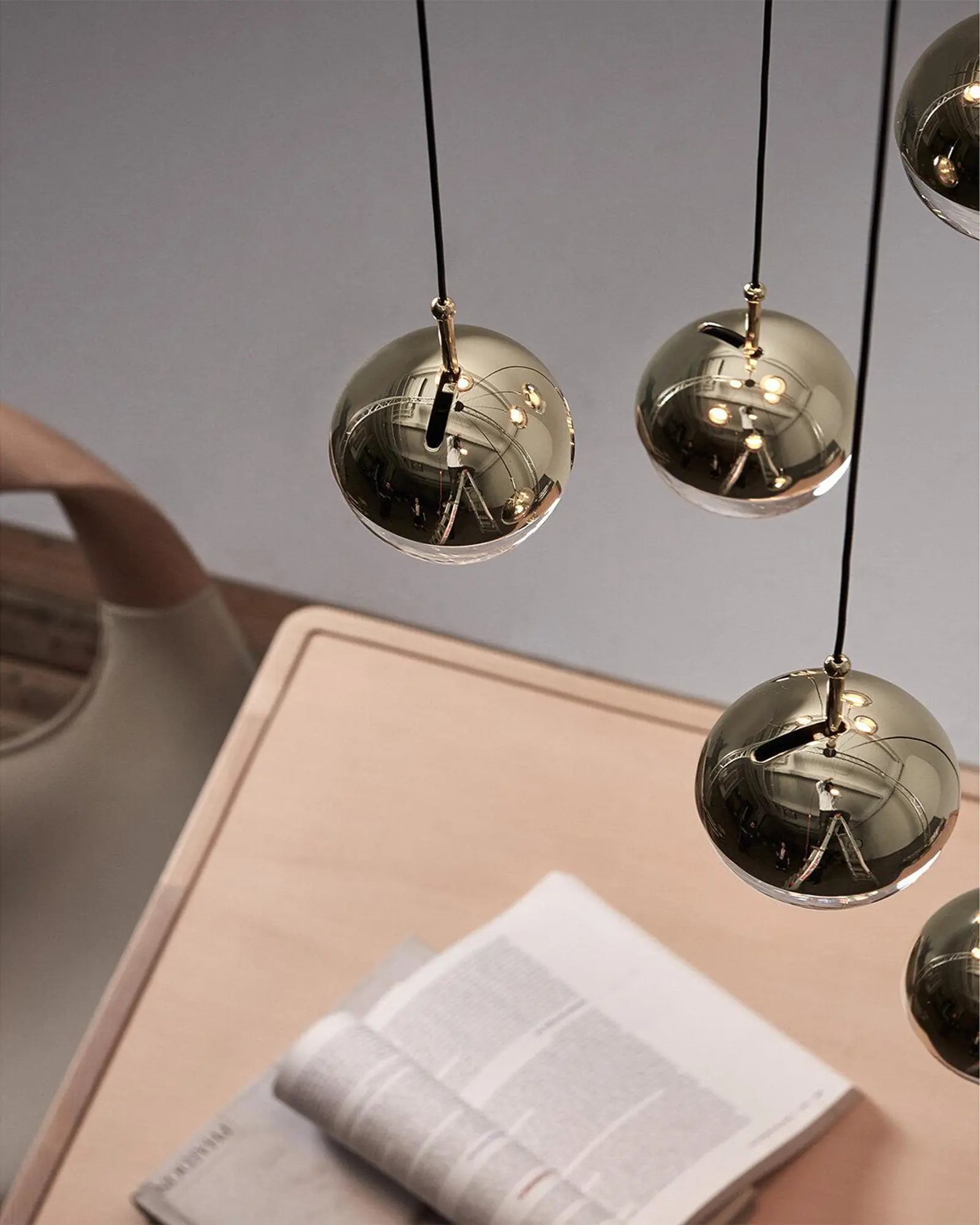 Dodo pendant light above a desk