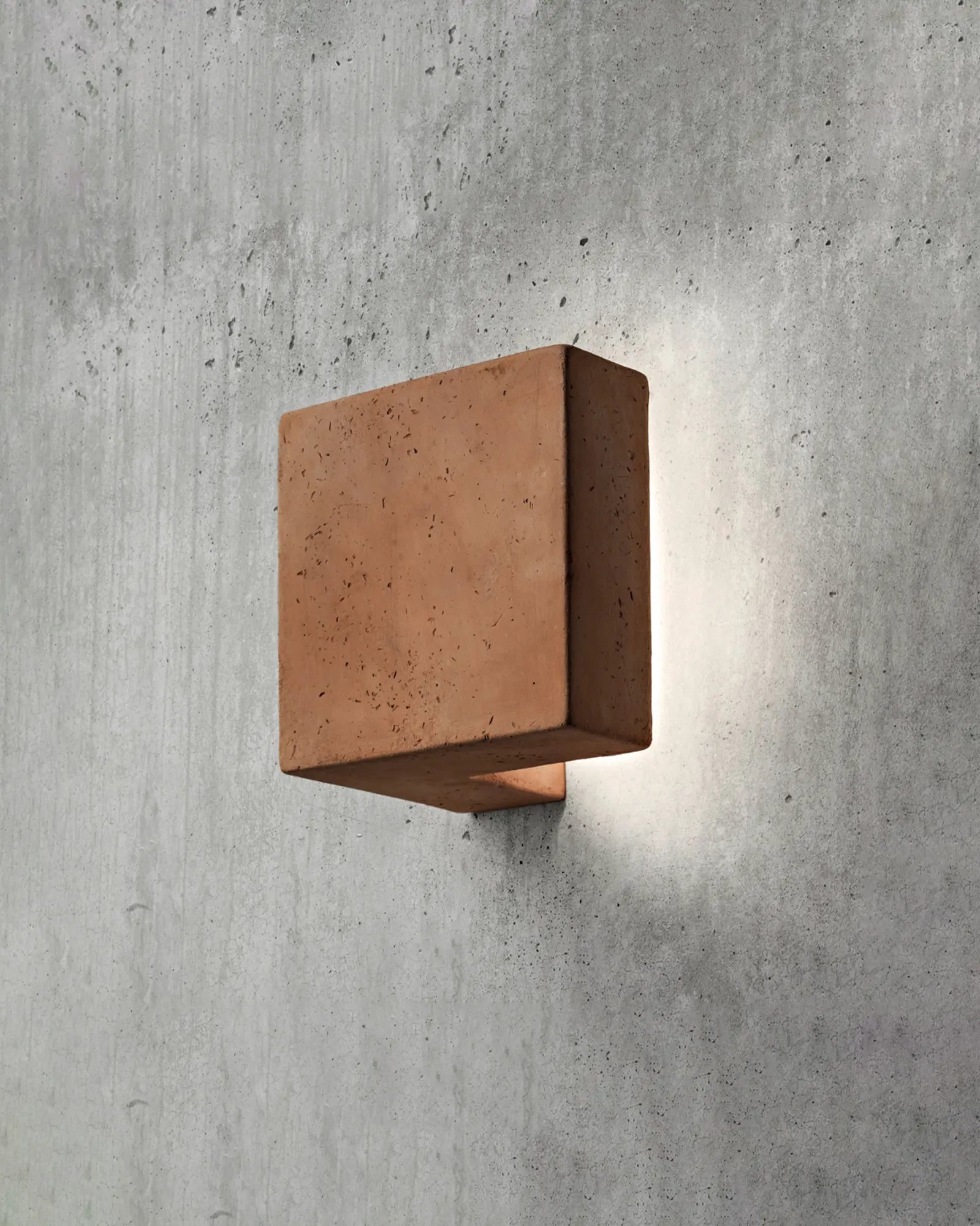 Edge P230 outdoor wall light