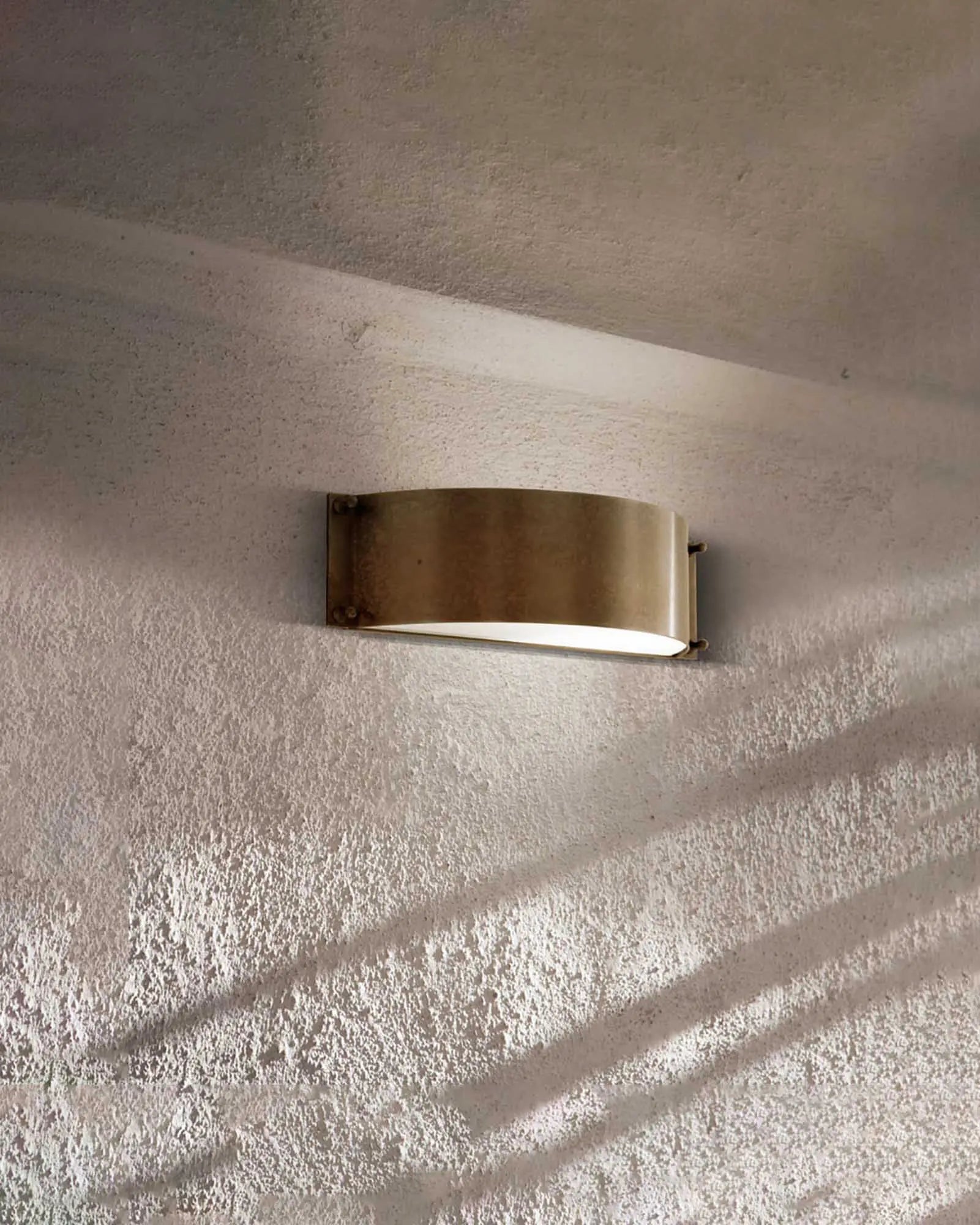 Fashion Outdoor Wall Light