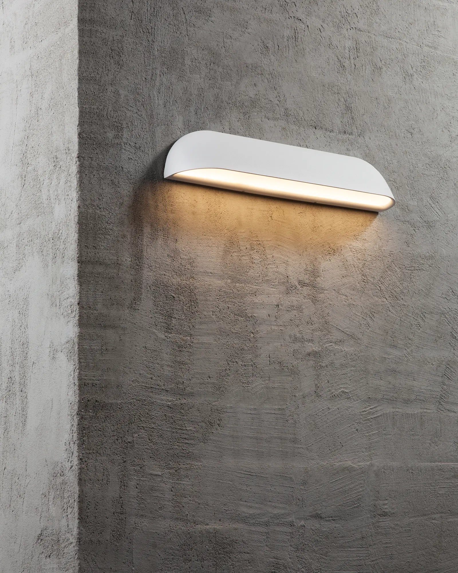 front outdoor scandinavian wall light
