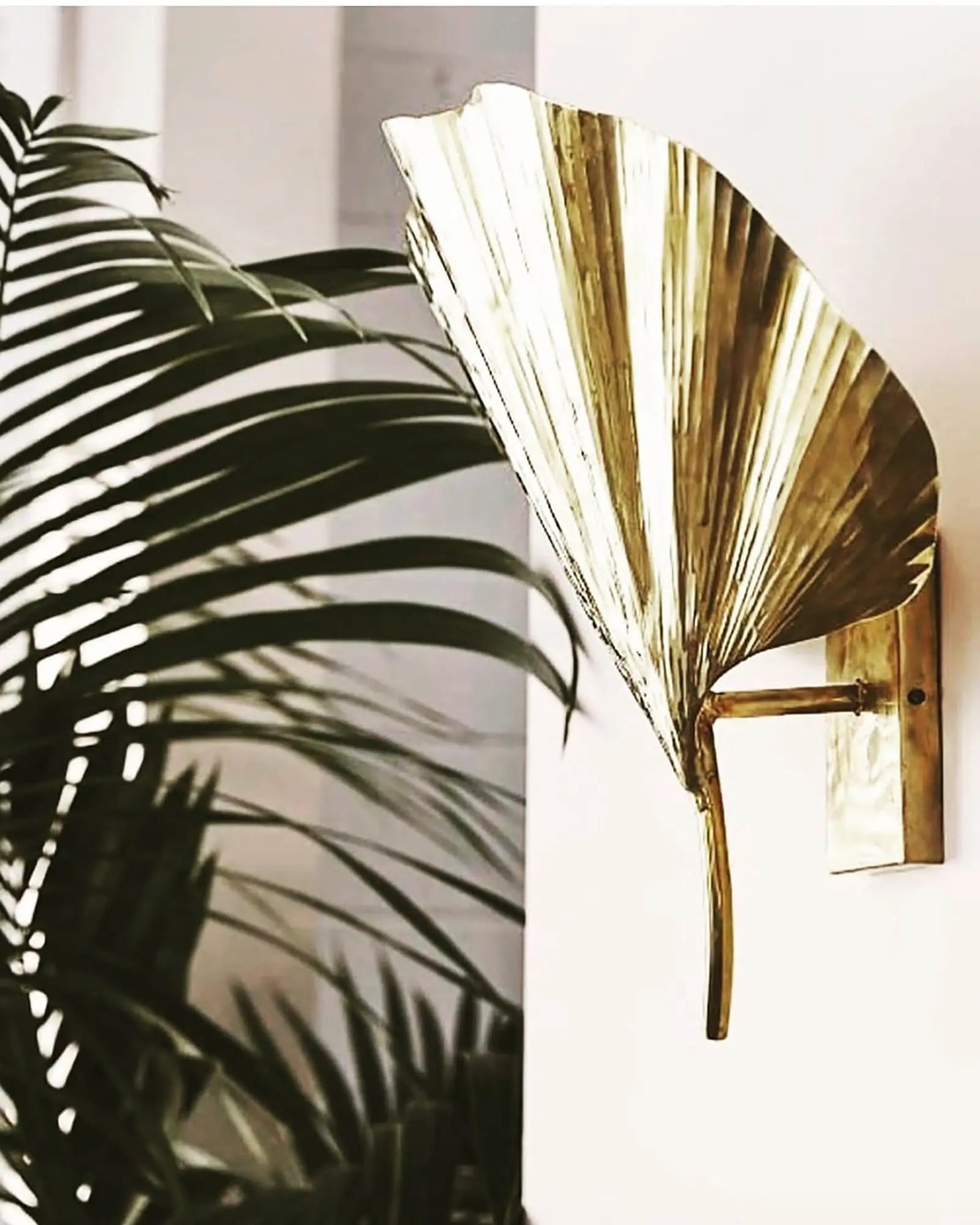 Ginko Leaf Wall light