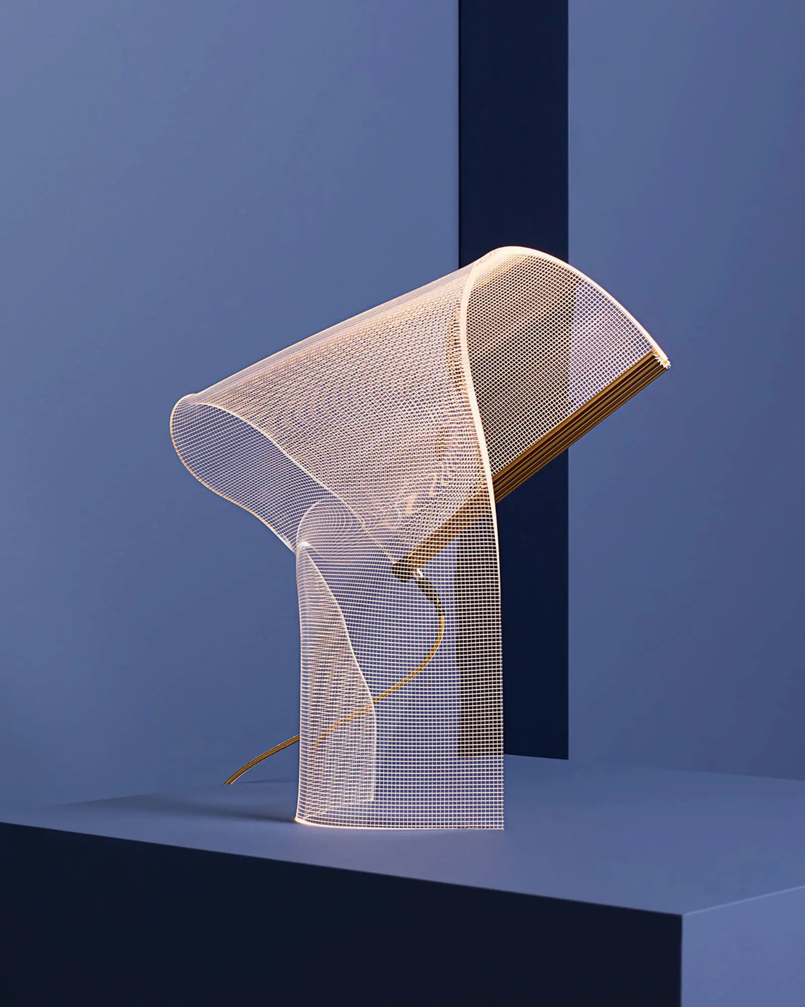 Gweilo Song contemporary decorative designer table lamp