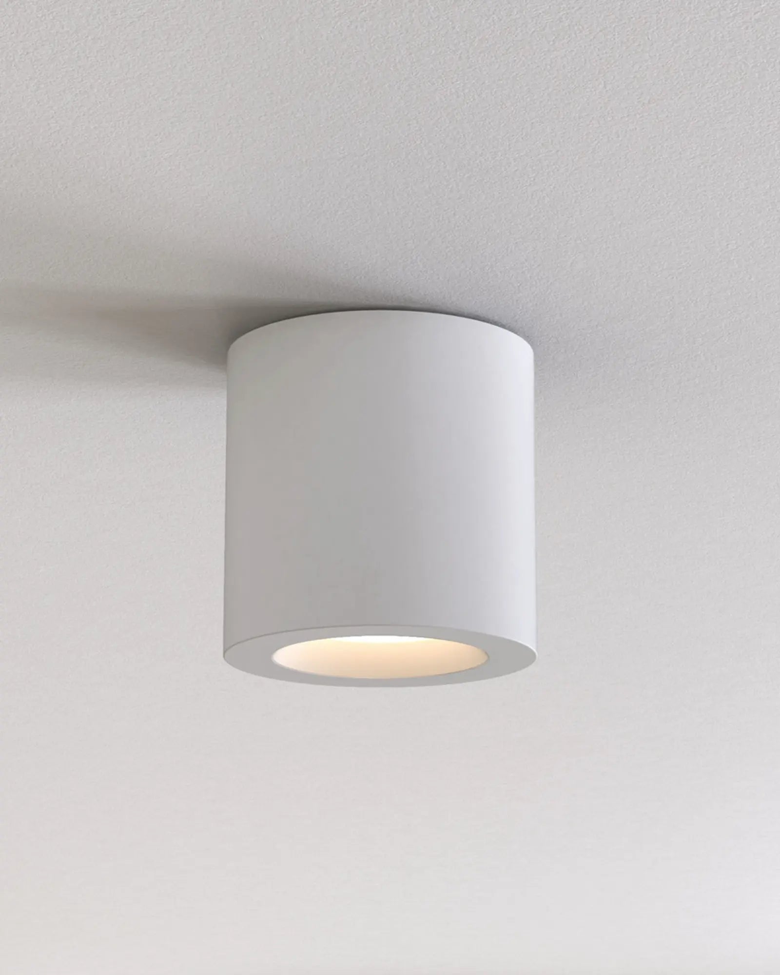 Kos II minimal cylinder metal downlight white