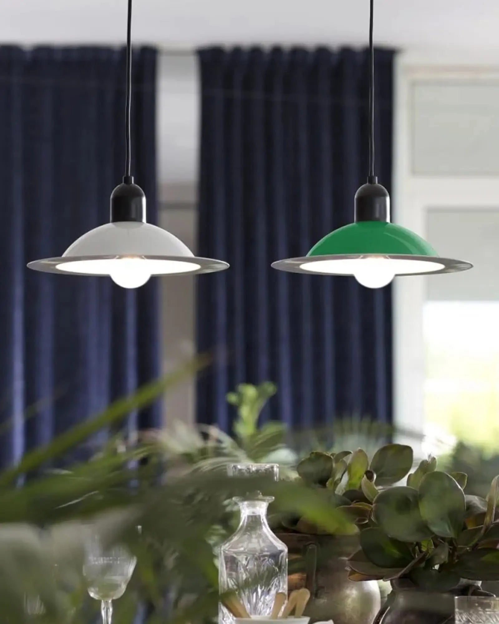 Lampiatta pendant light
