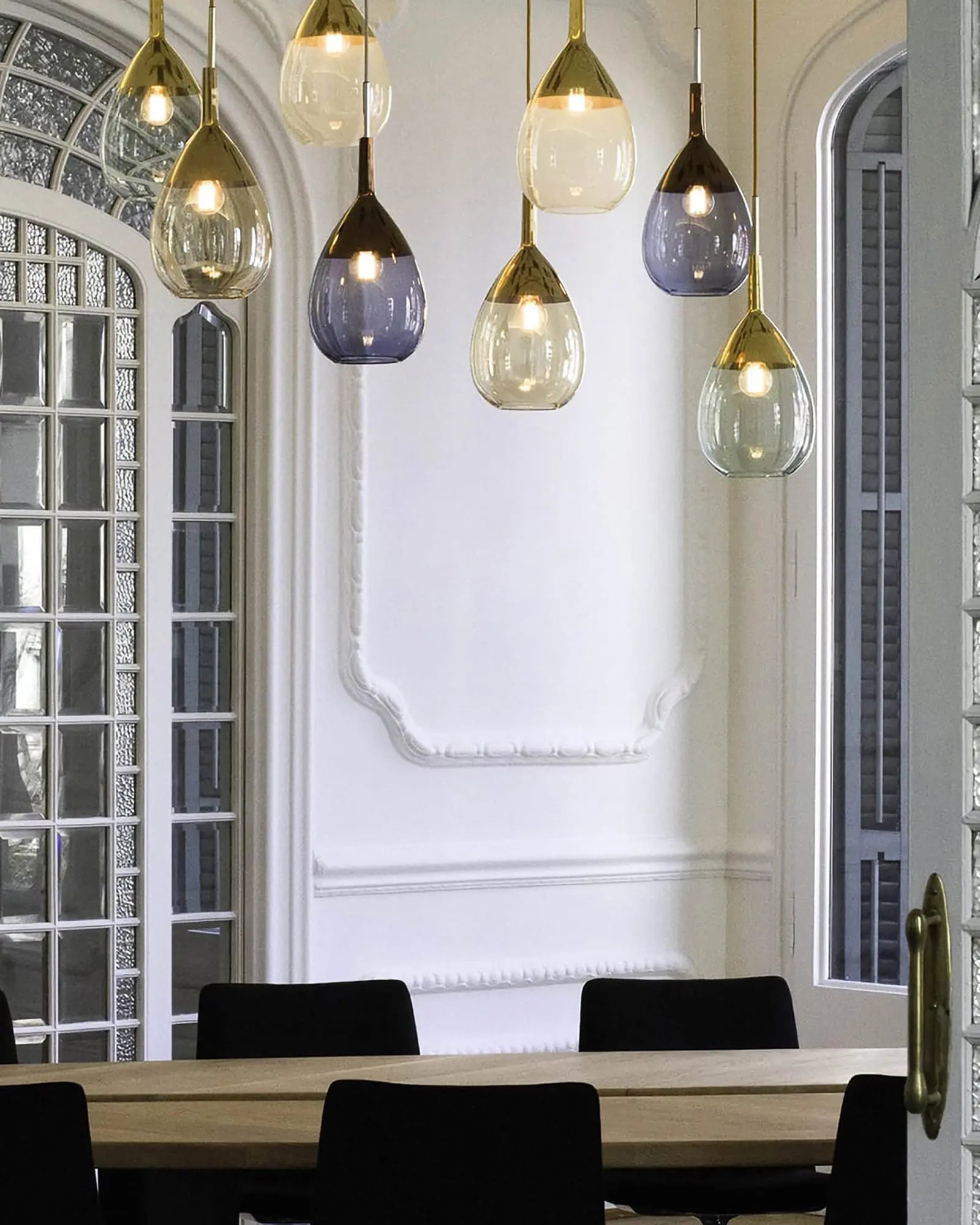 Lute Pendant Light
