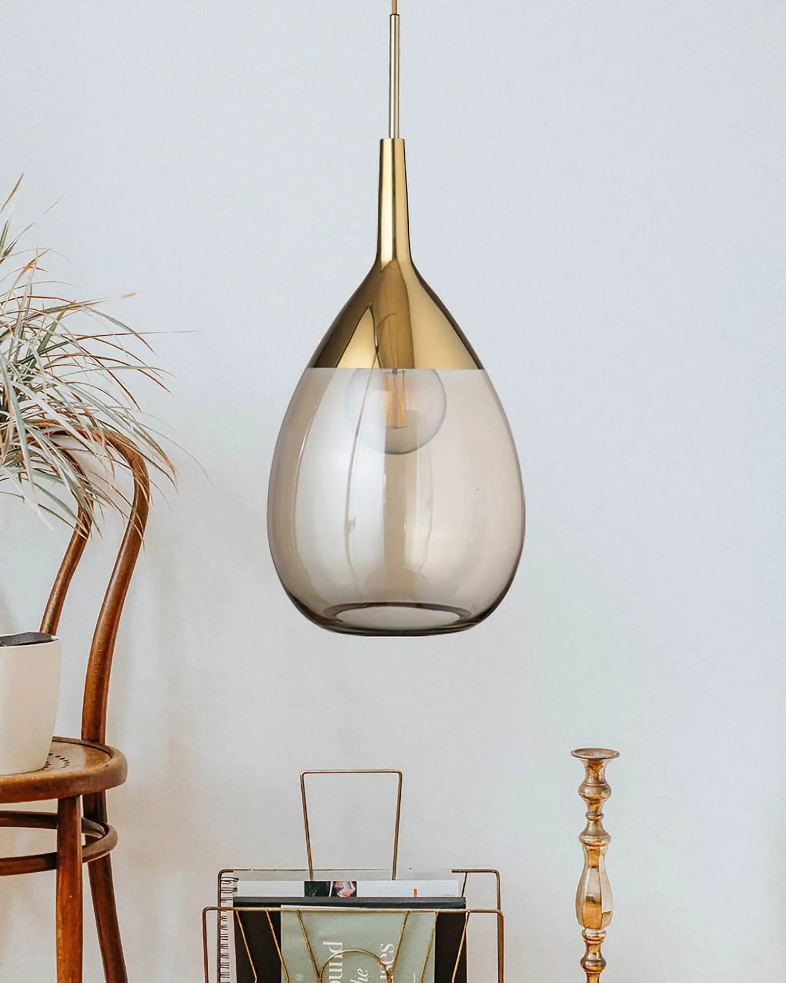 Lute Pendant Light