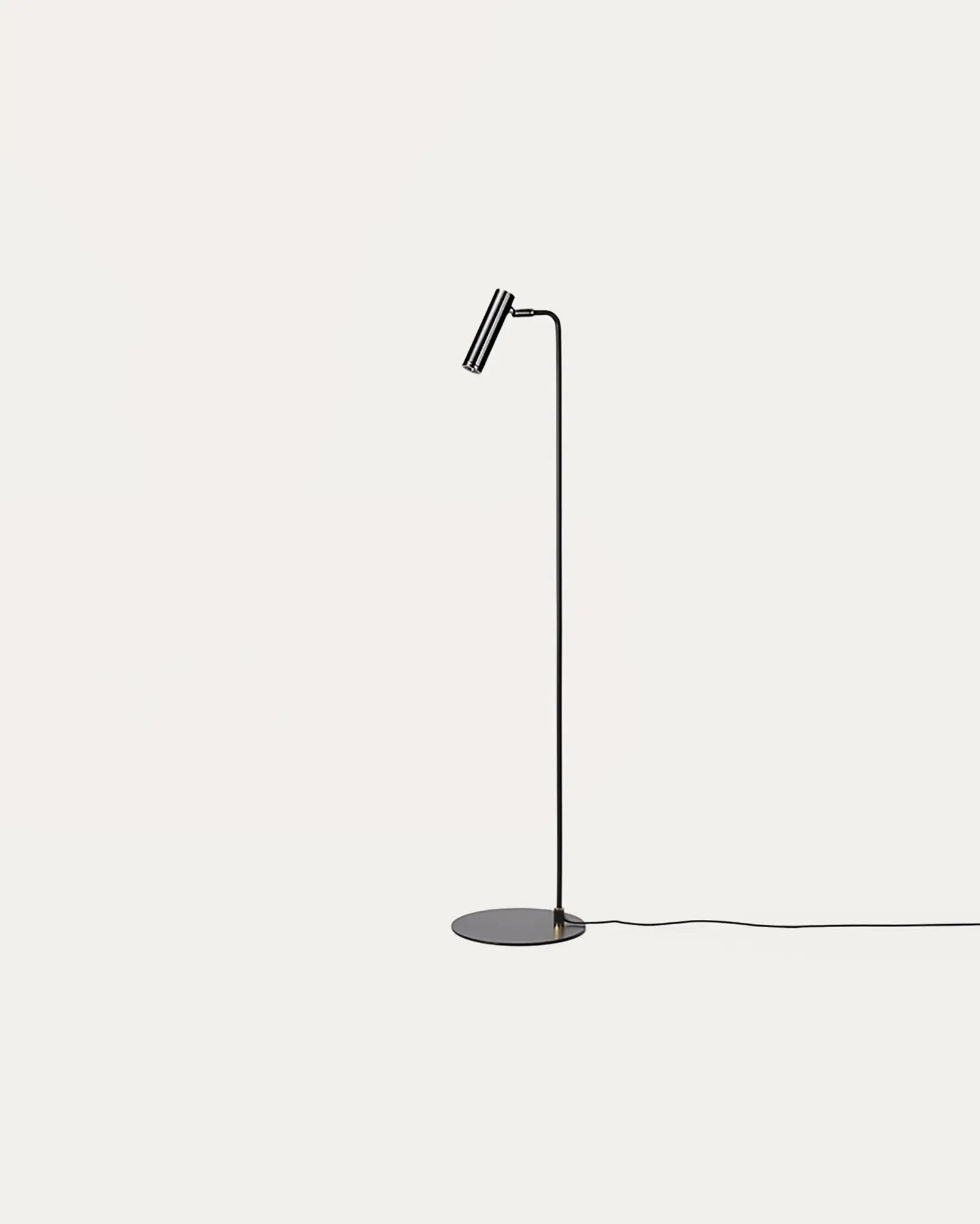 Maru spot reading floor lamp black