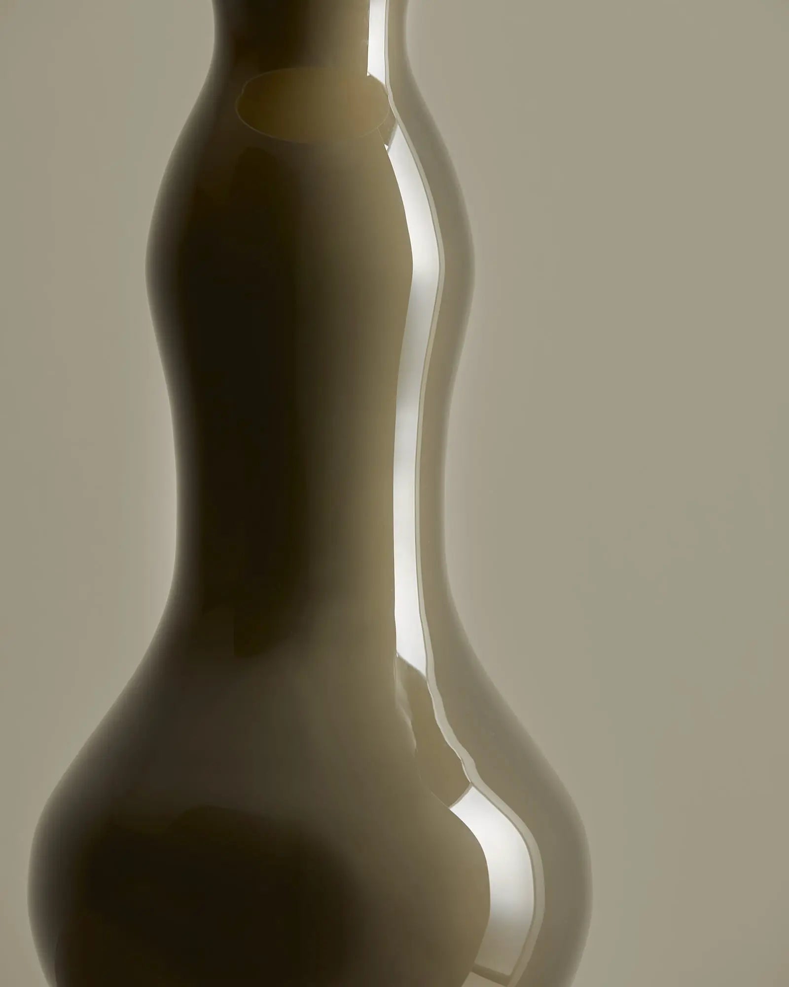 Melly Ceramic decorative table lamp with fabric shade detail