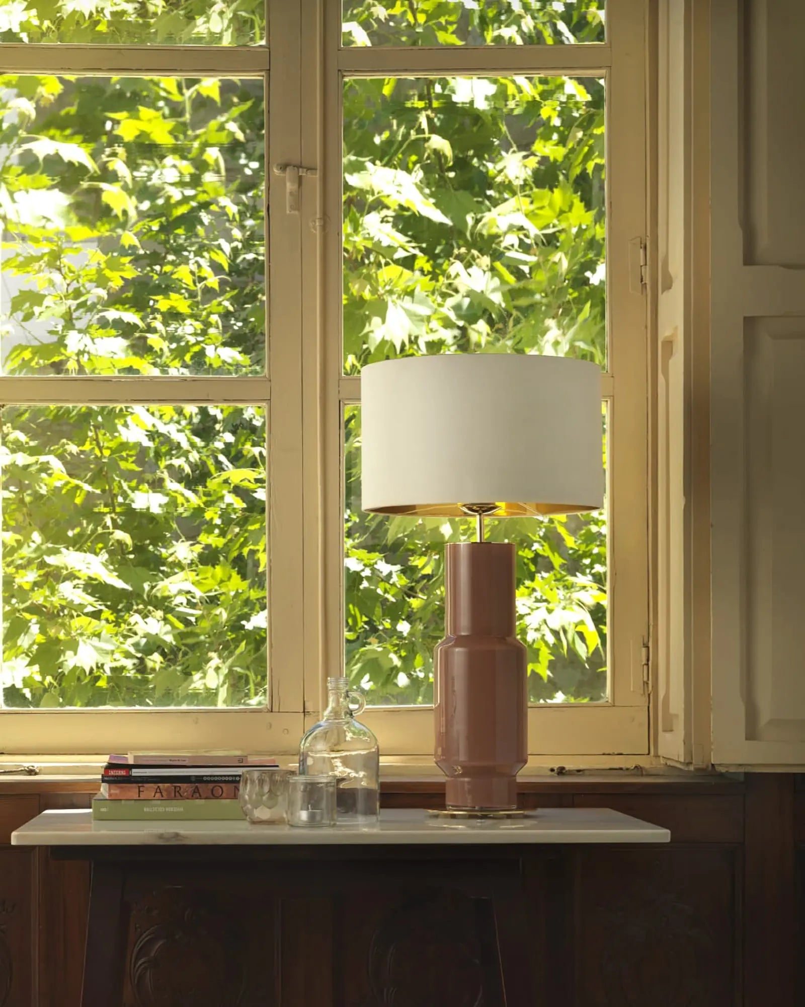 Noa ceramic and fabric decorative table lamp on a marble desk