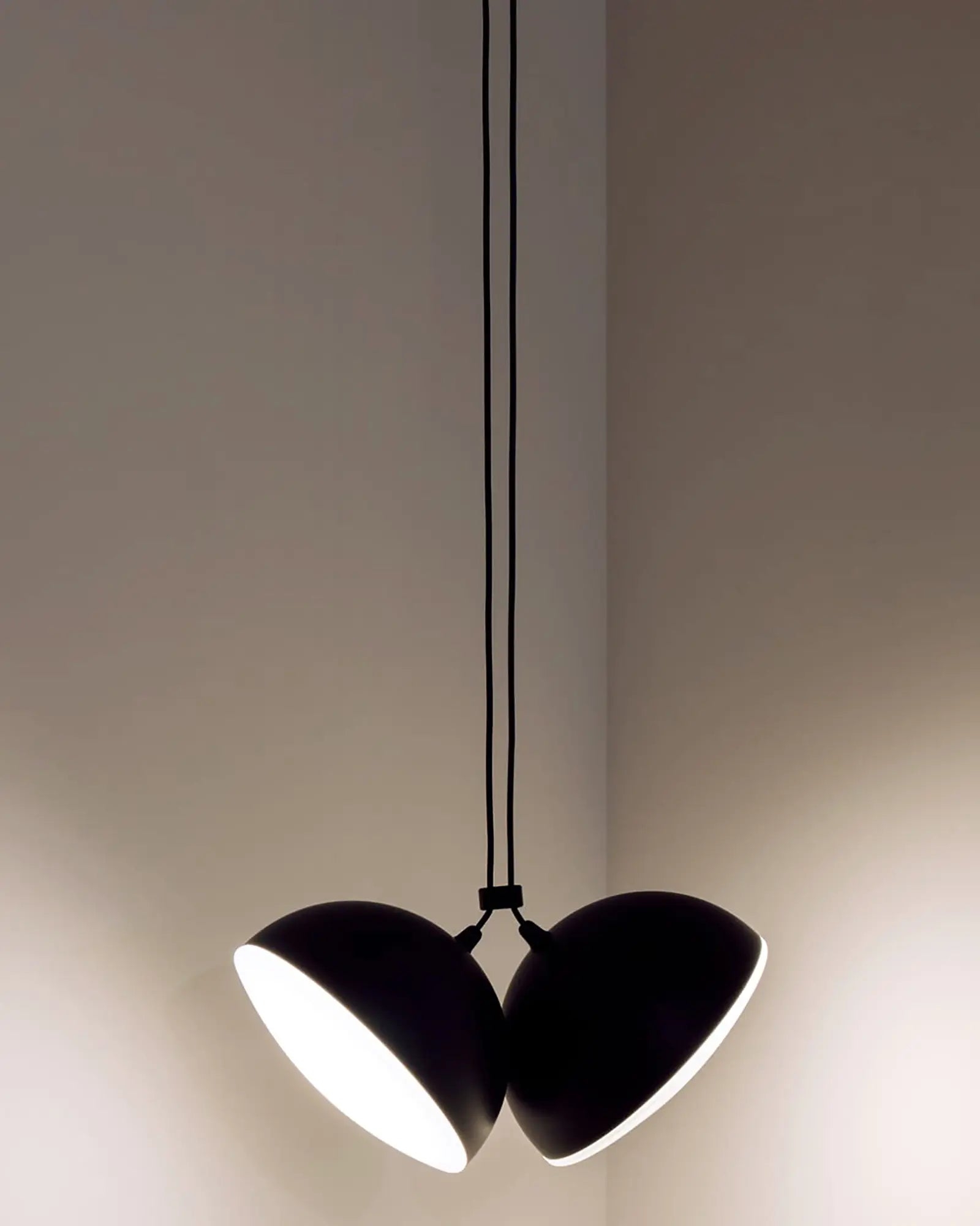 Nod pendant light