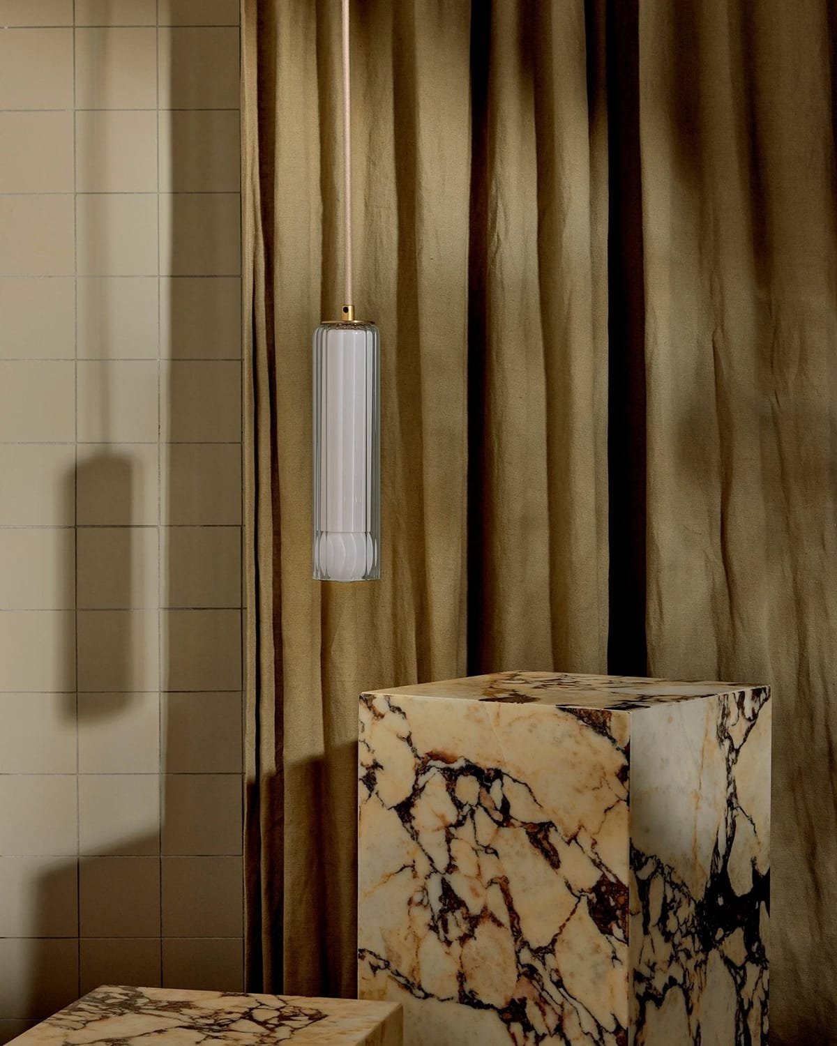 Lini Pendant Light