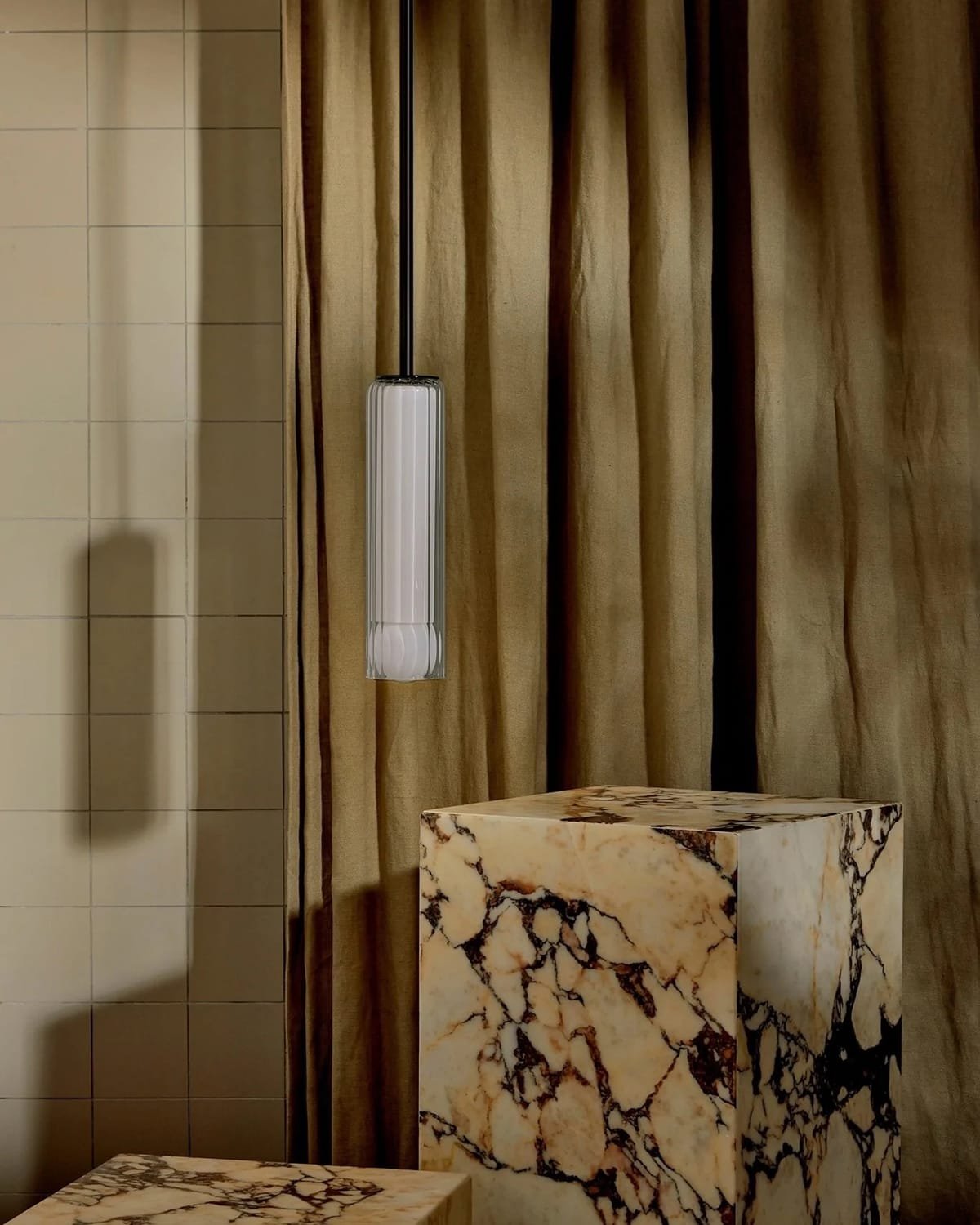 Lini Pendant Light