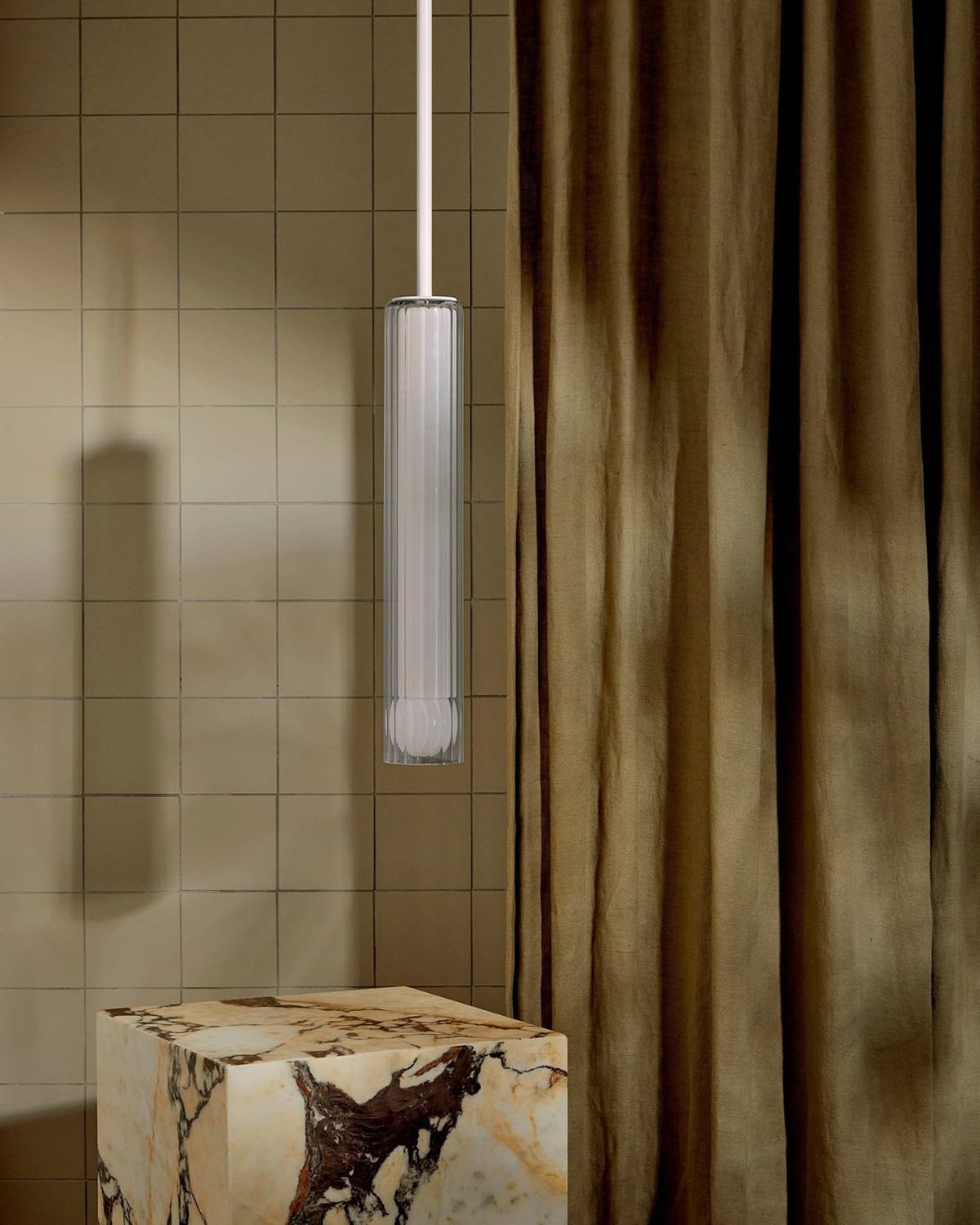 Lini Pendant Light