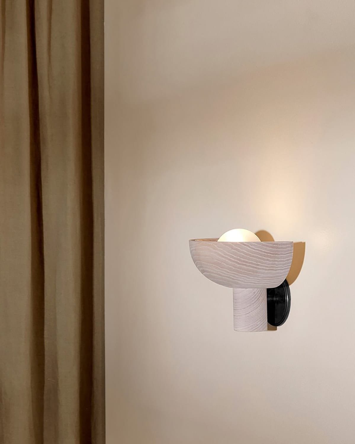 Selene Uplight Wall Light