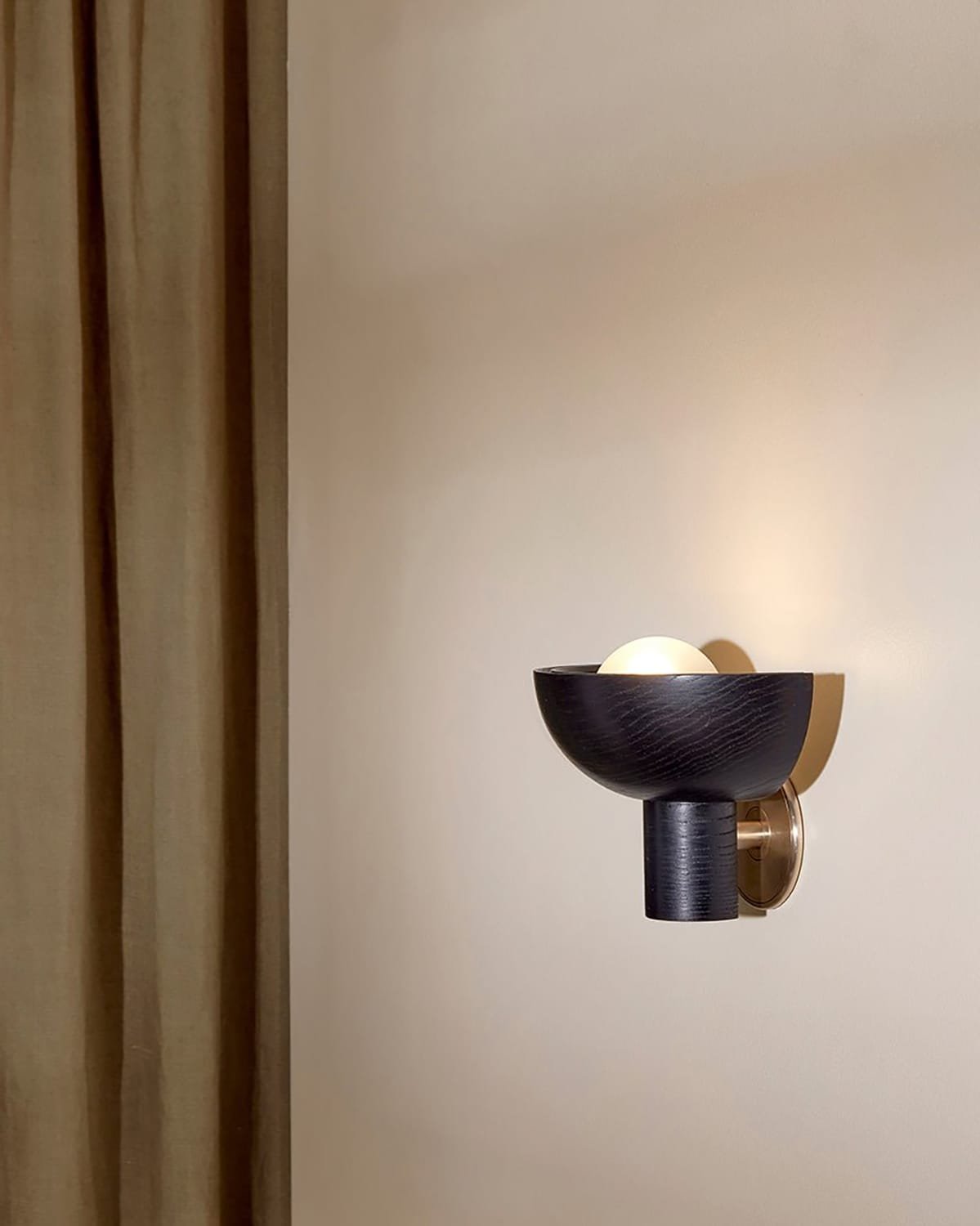 Selene Uplight Wall Light