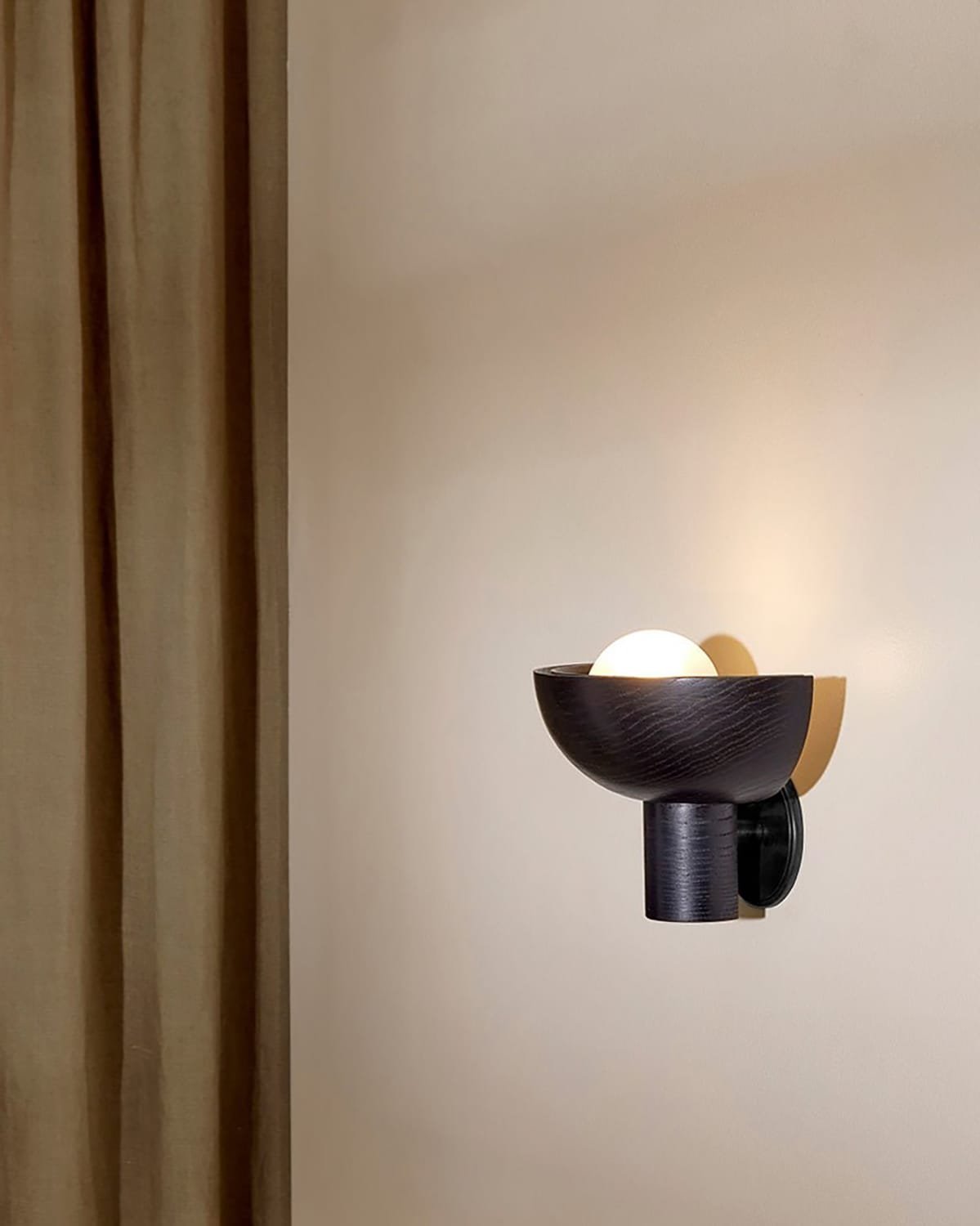 Selene Uplight Wall Light