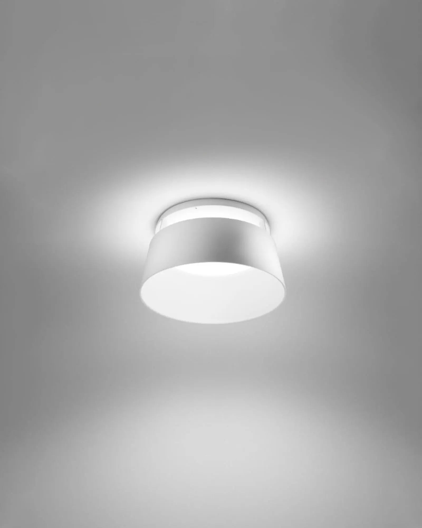 Oxygen Ceiling Light
