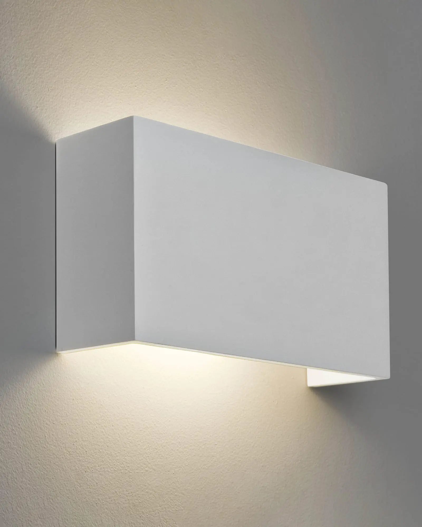 Pella 325 Wall Light