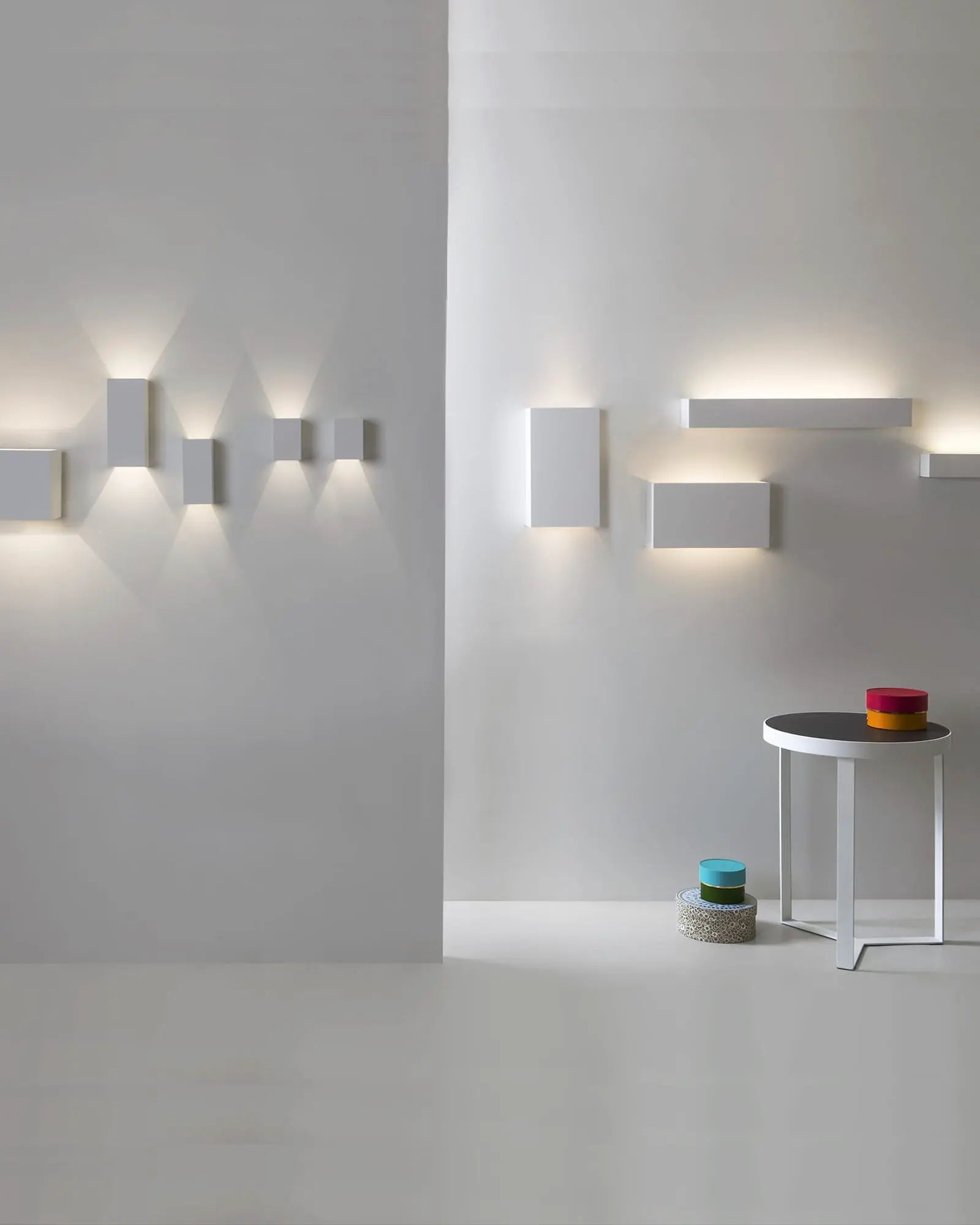 Pella 325 Wall Light