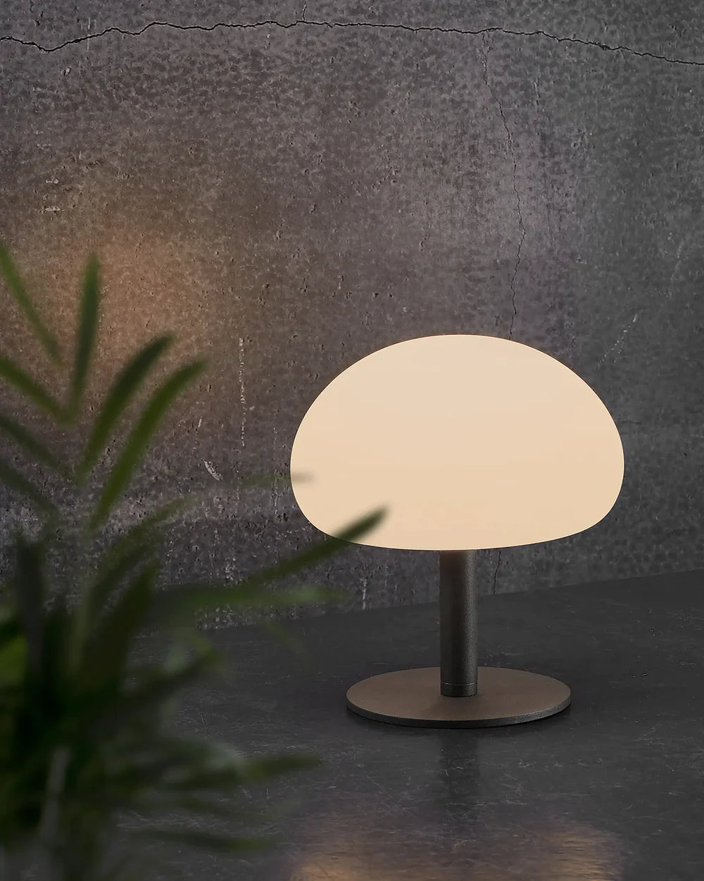 Sponge Table Lamp